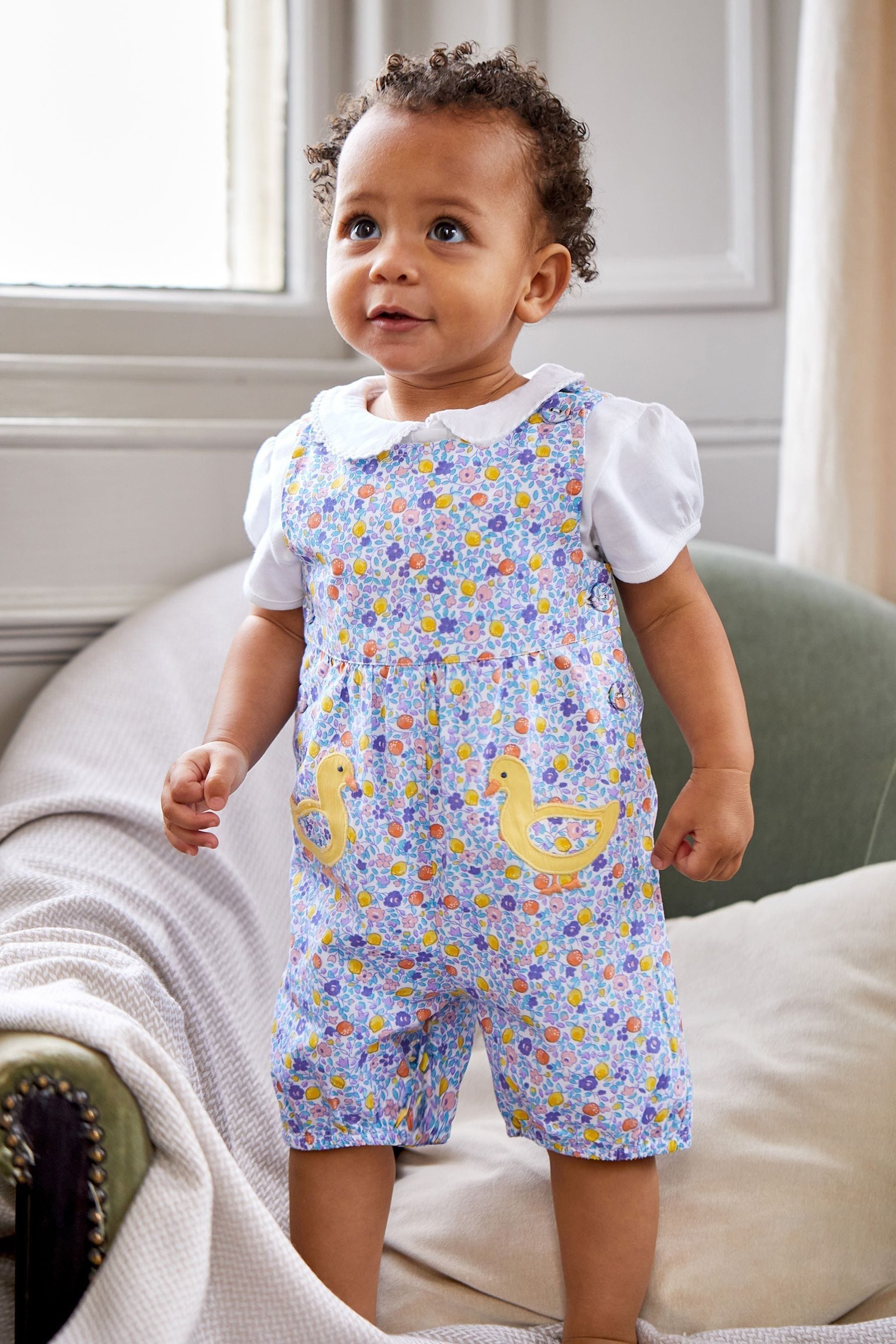 Peter pan collar baby vest clearance