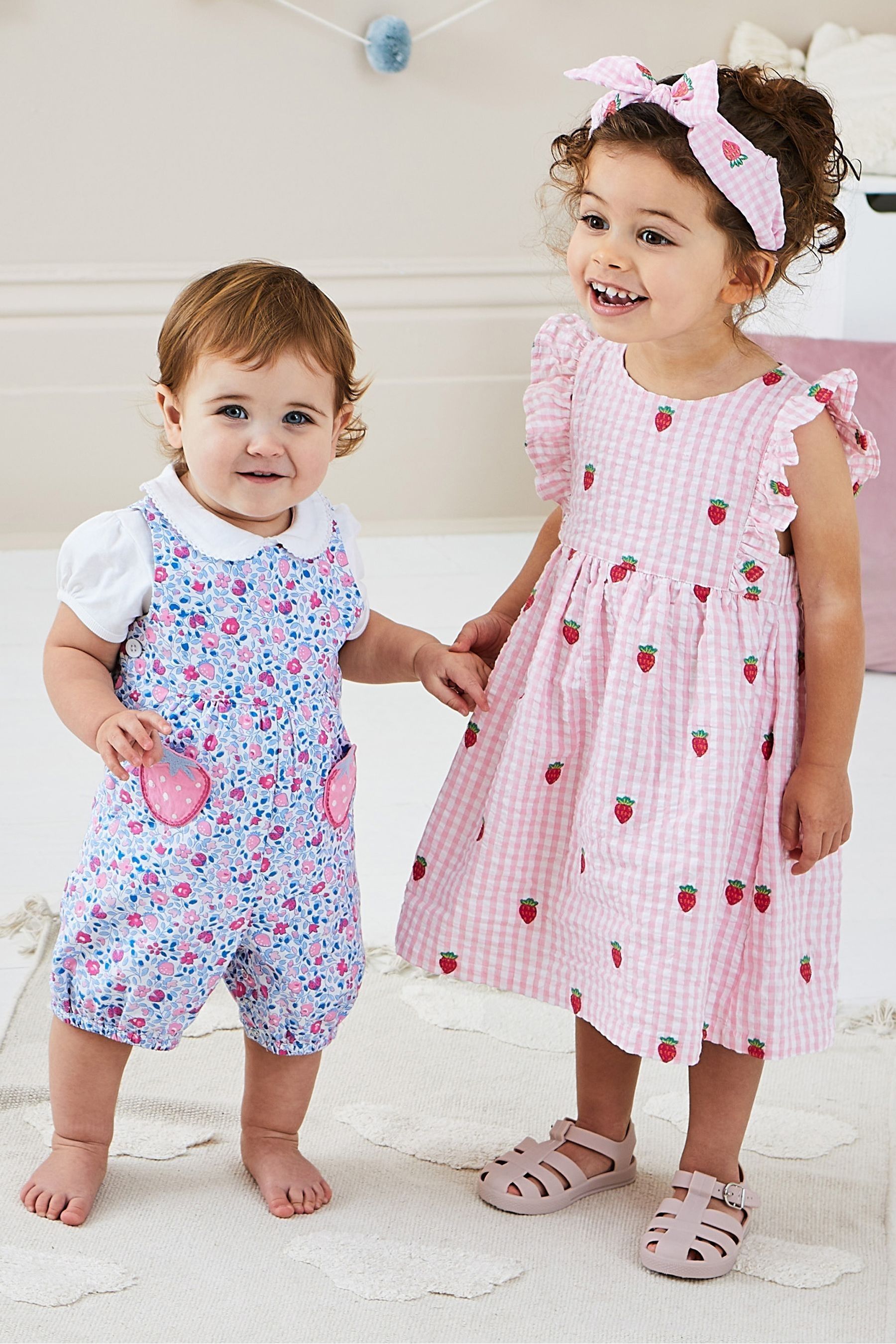 Peter pan collar baby bodysuit on sale