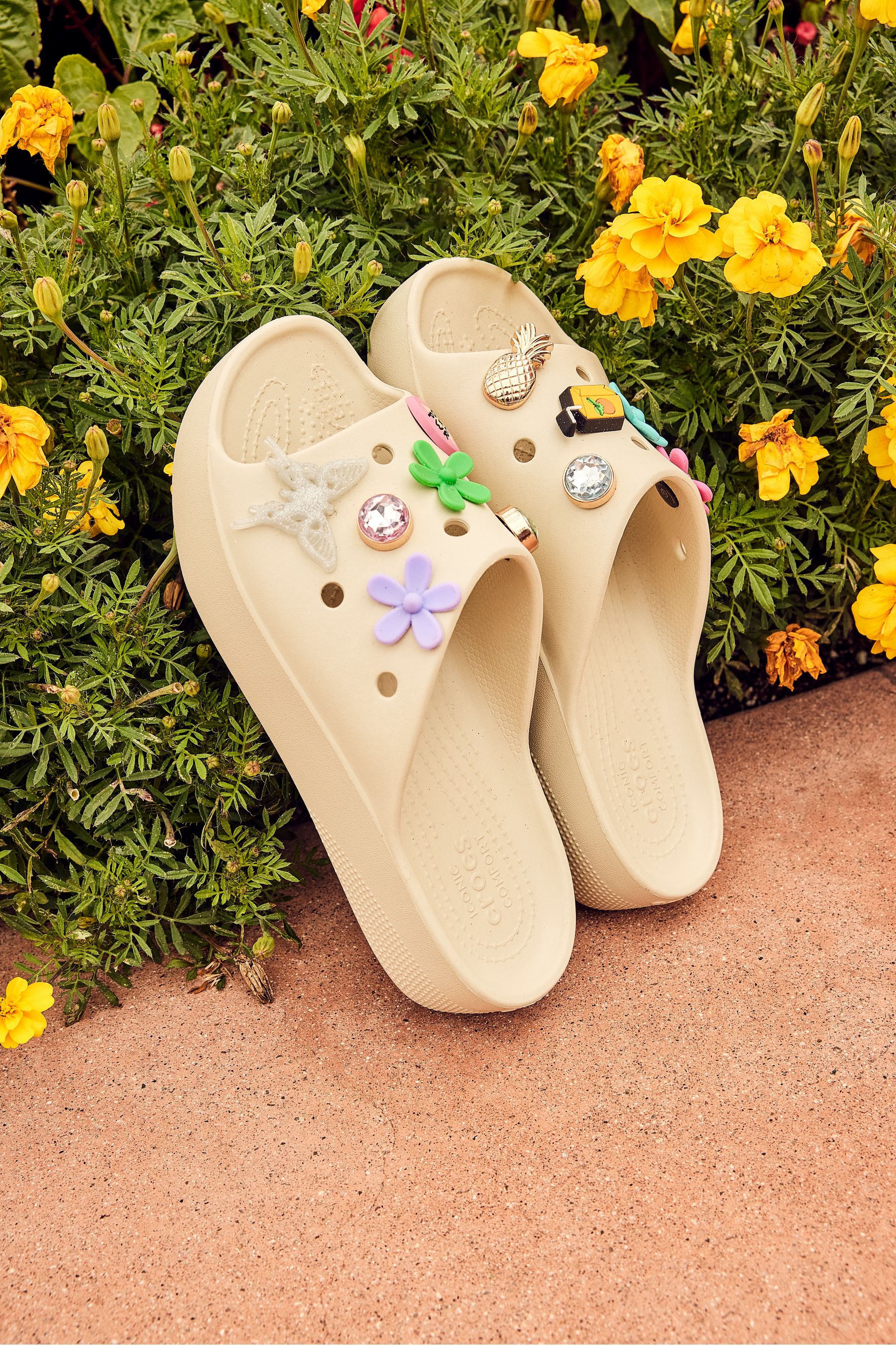 Platform croc slides shop