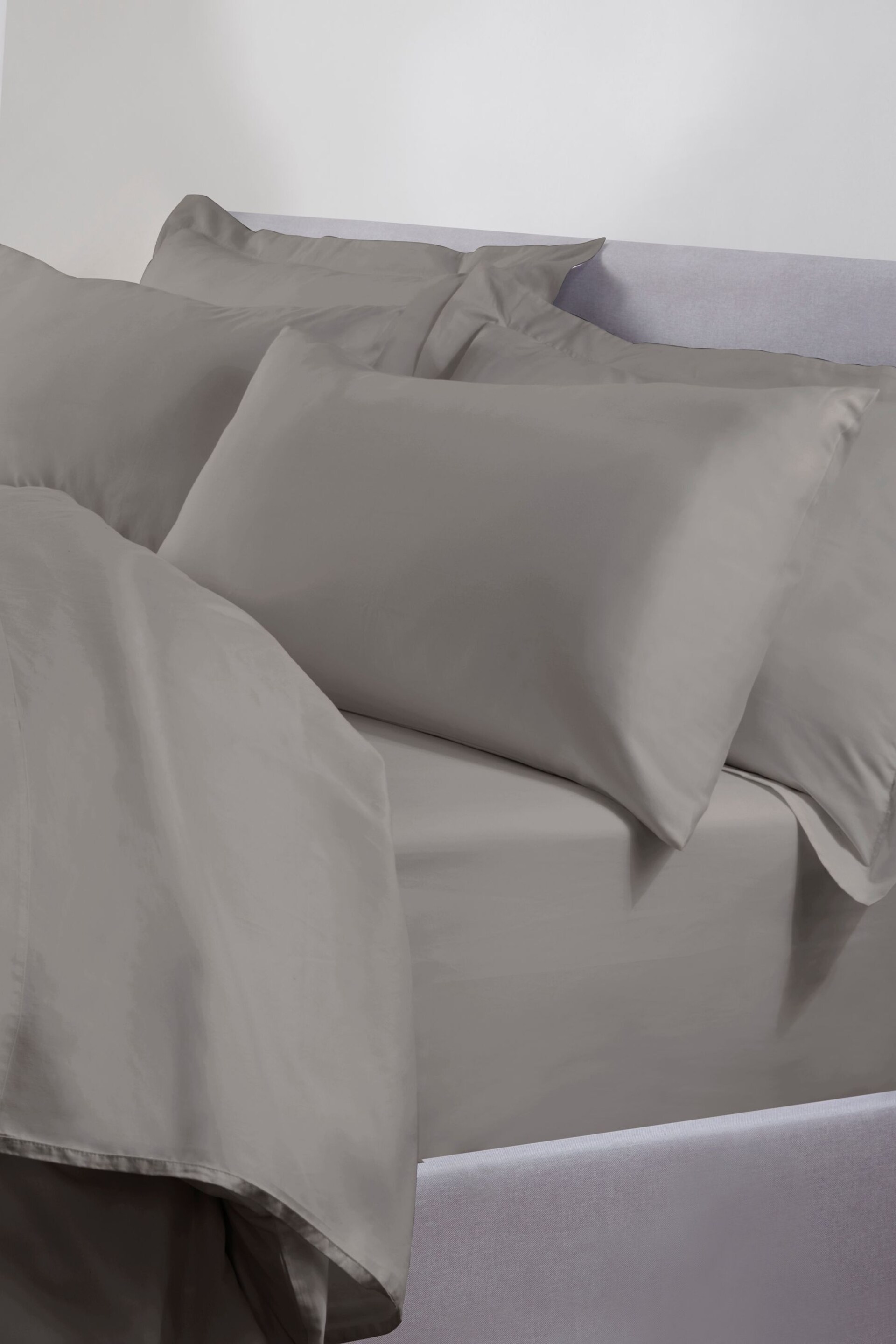 TLC Grey 5* 480 Thread Count Flat Sheet - Image 1 of 1