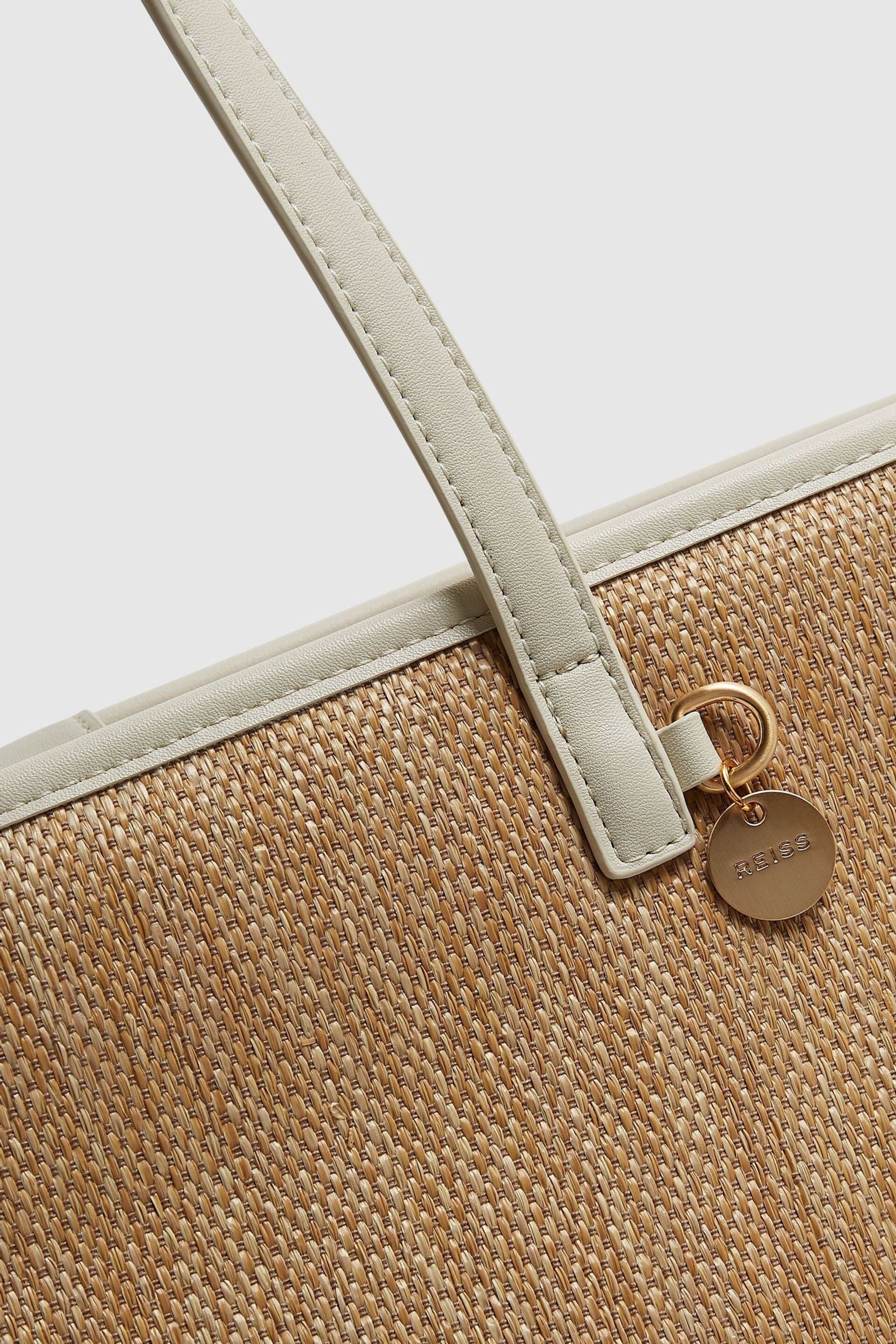 Reiss Natural/Off White Dena Raffia Tote Bag - Image 3 of 5