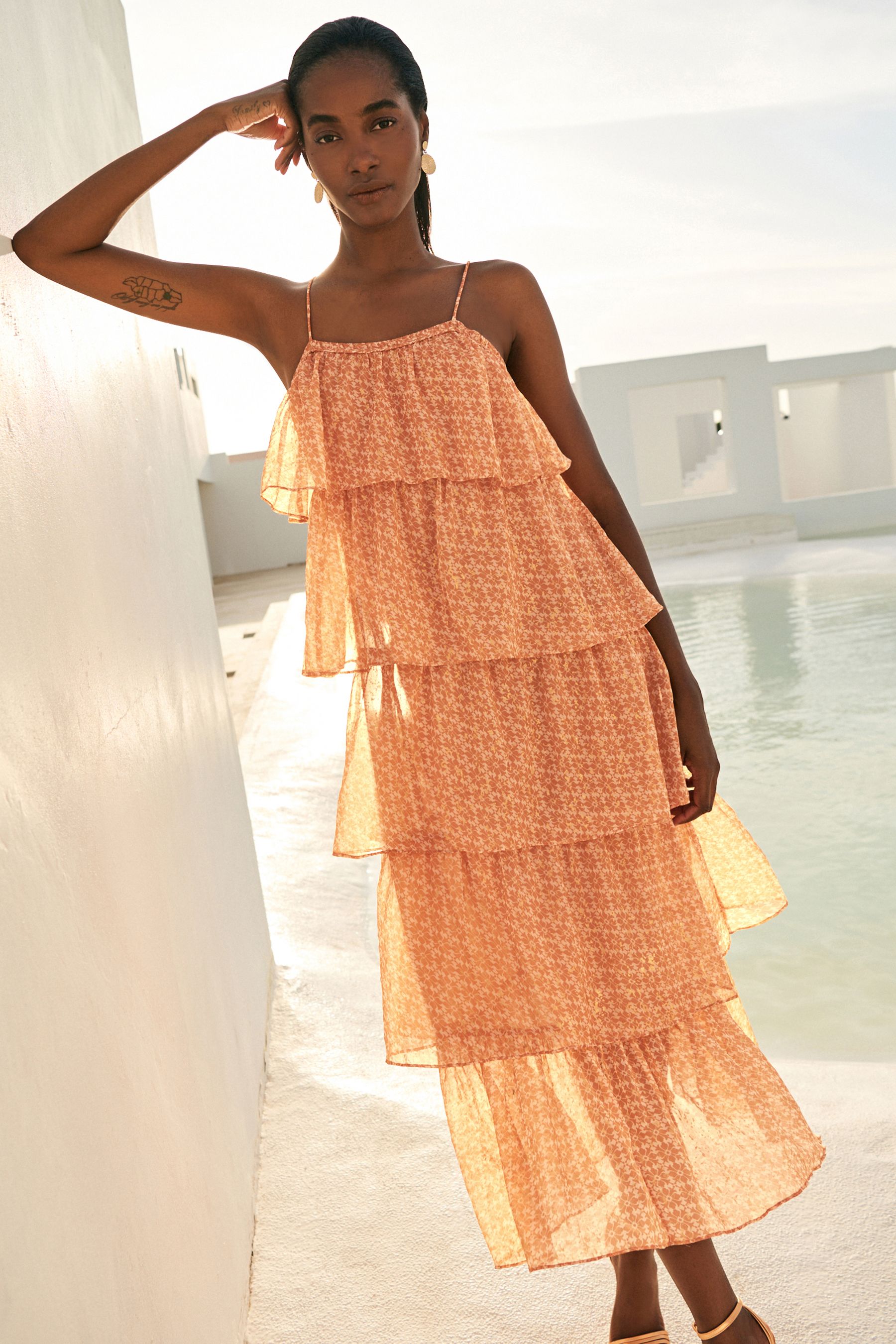 Light pink strappy dress discount
