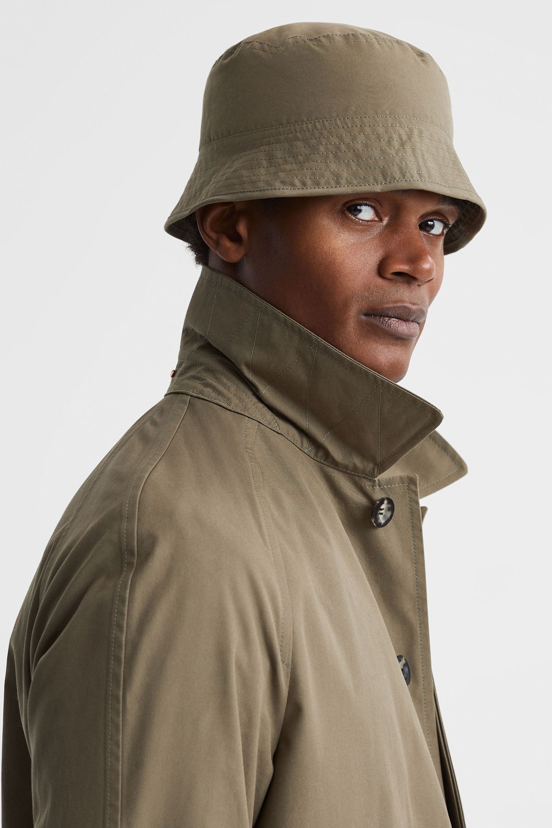 Browns white bucket hat discount
