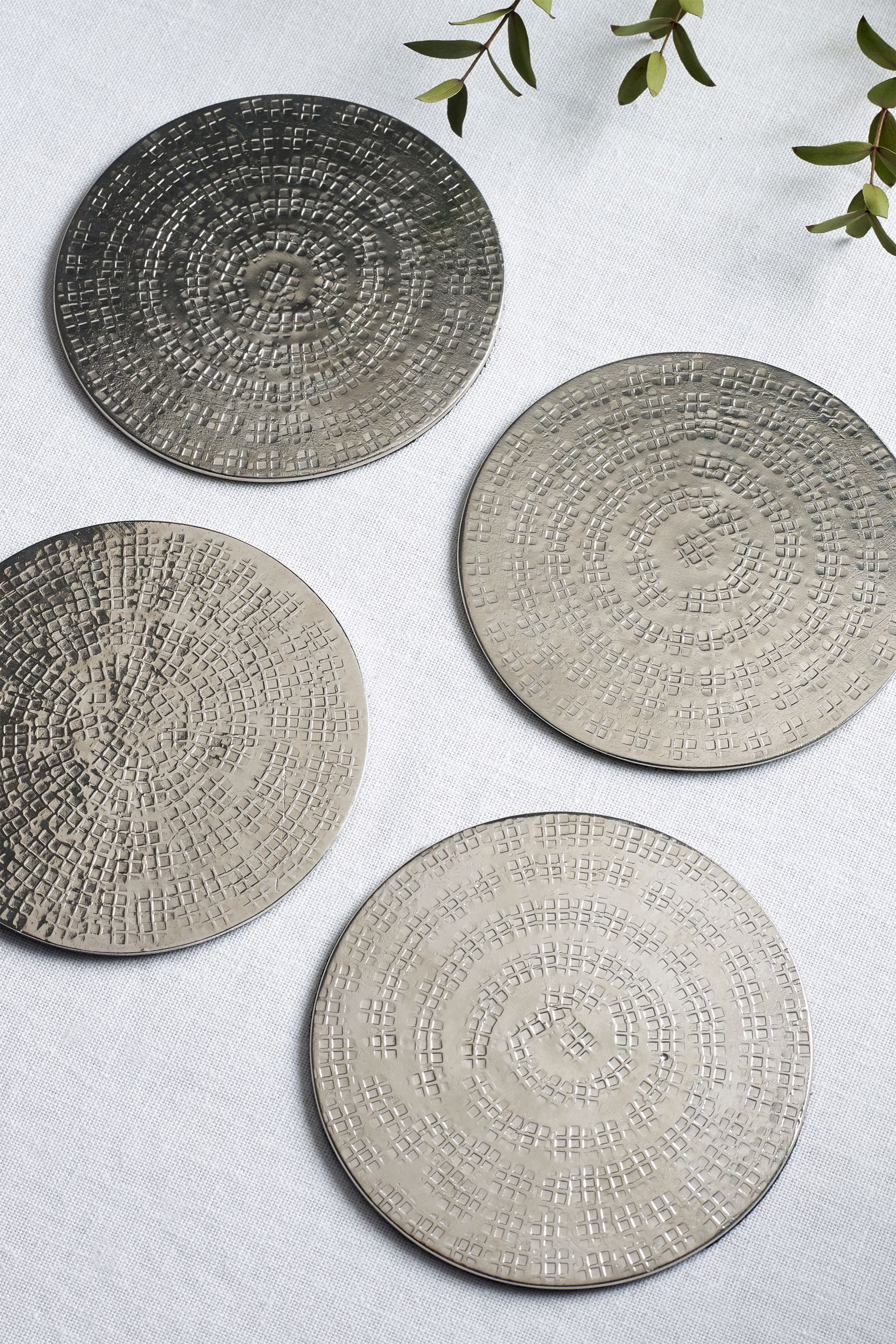 Silver Hammered Metal Placemats and Coasters Set of 4 Coasters - Image 2 of 3