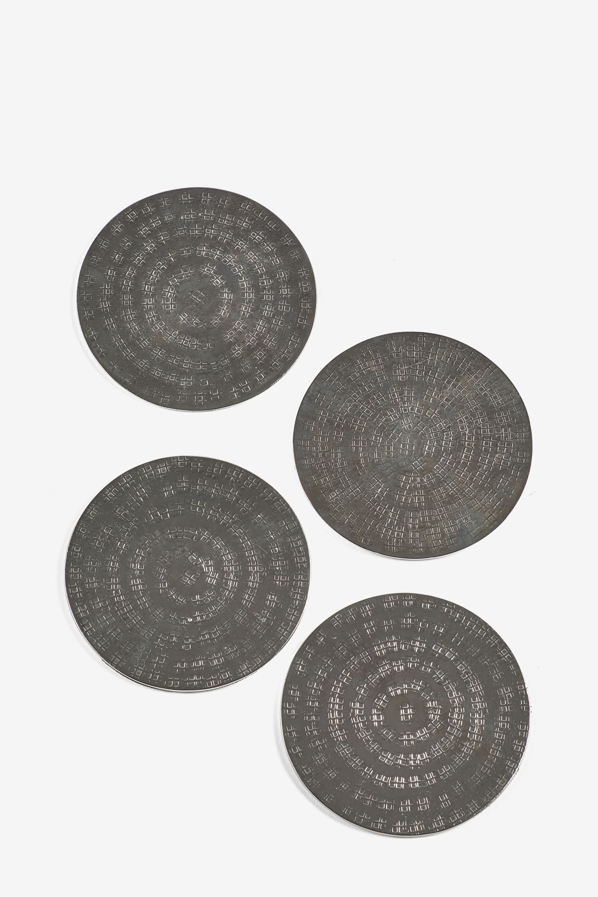 Silver Hammered Metal Placemats and Coasters Set of 4 Coasters - Image 3 of 3