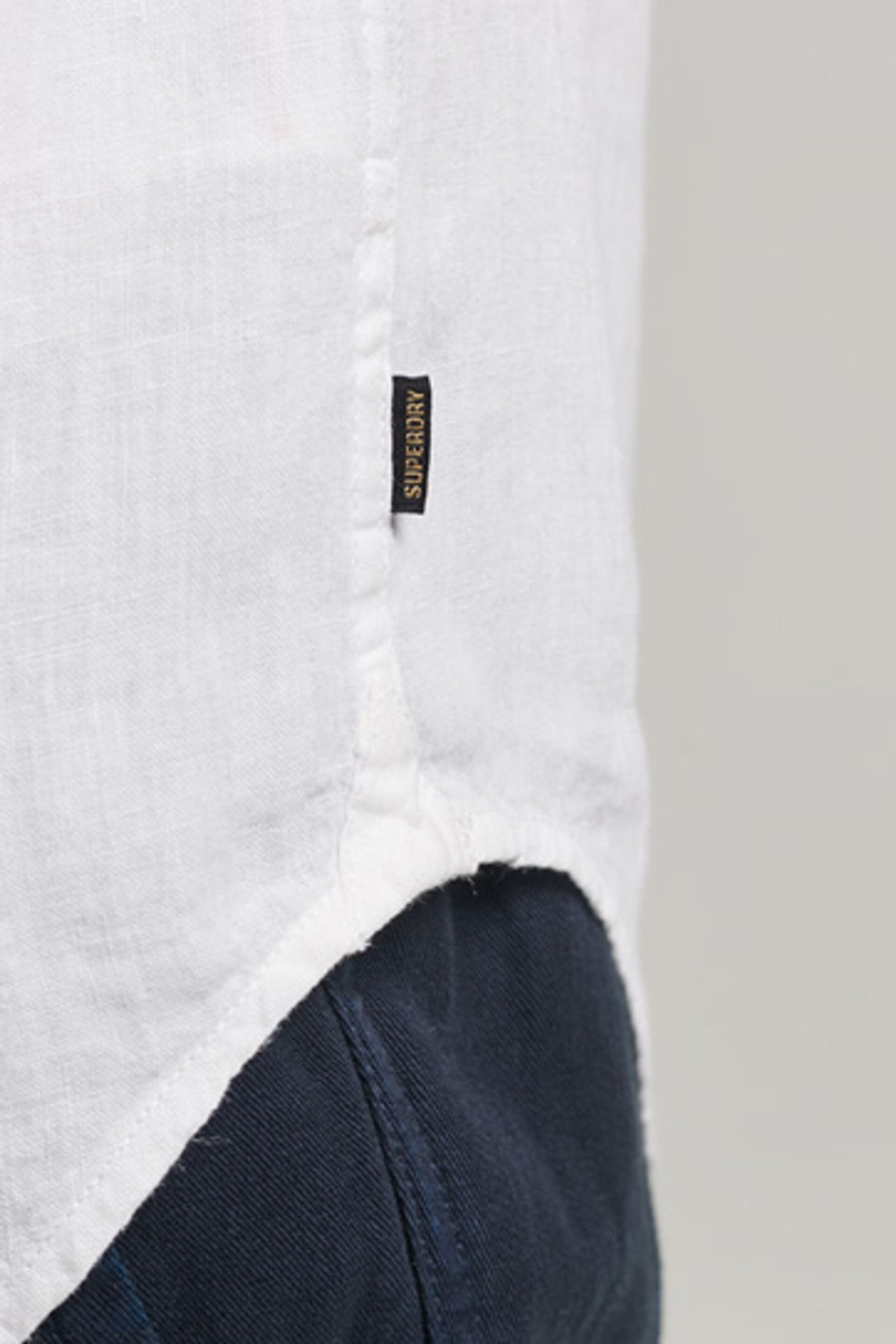Superdry Optic Studios Casual Linen Short Sleeve Shirt - Image 3 of 9