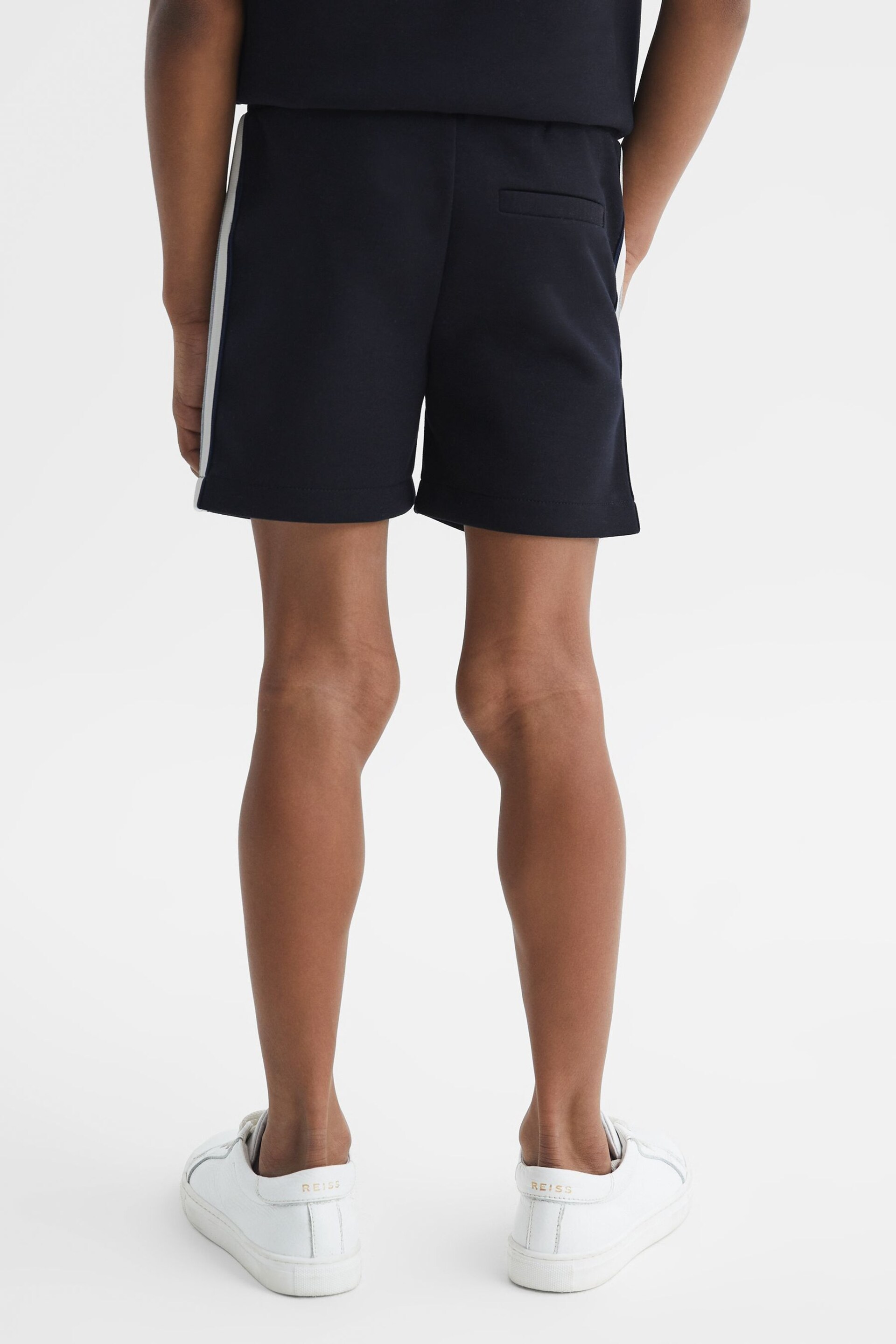 Reiss Navy Janeiro Junior Stripe Detail Shorts - Image 5 of 7