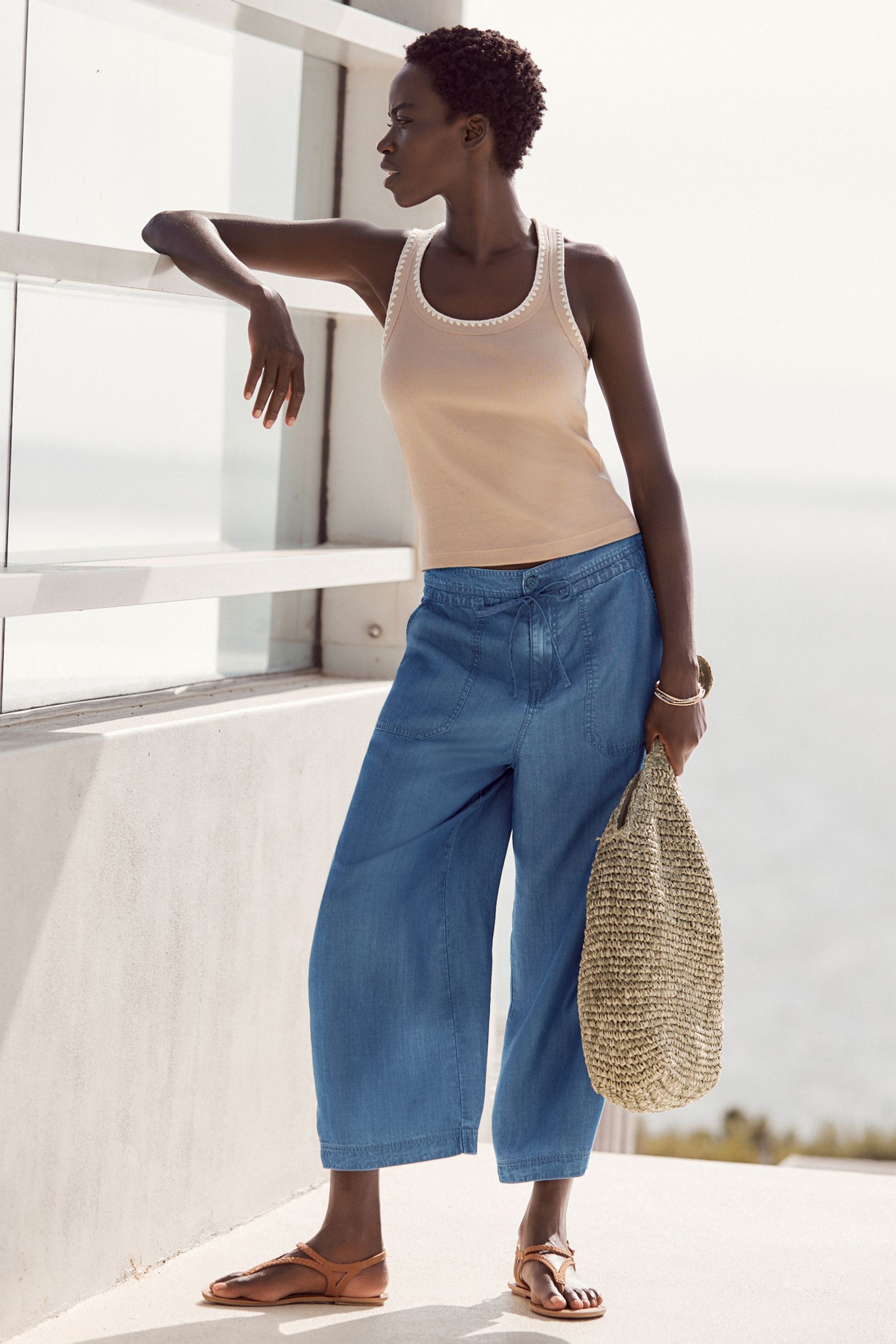Buy bleu fonce Jupe culotte large en denim TENCEL nouee a la taille from Next Luxembourg