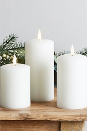 Lights4fun White TruGlow LED Pillar Candle Trio - Image 4 of 6