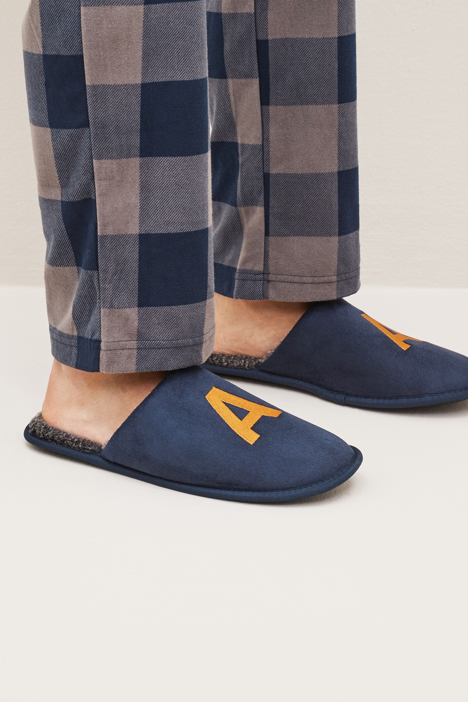 Extra large slippers best sale