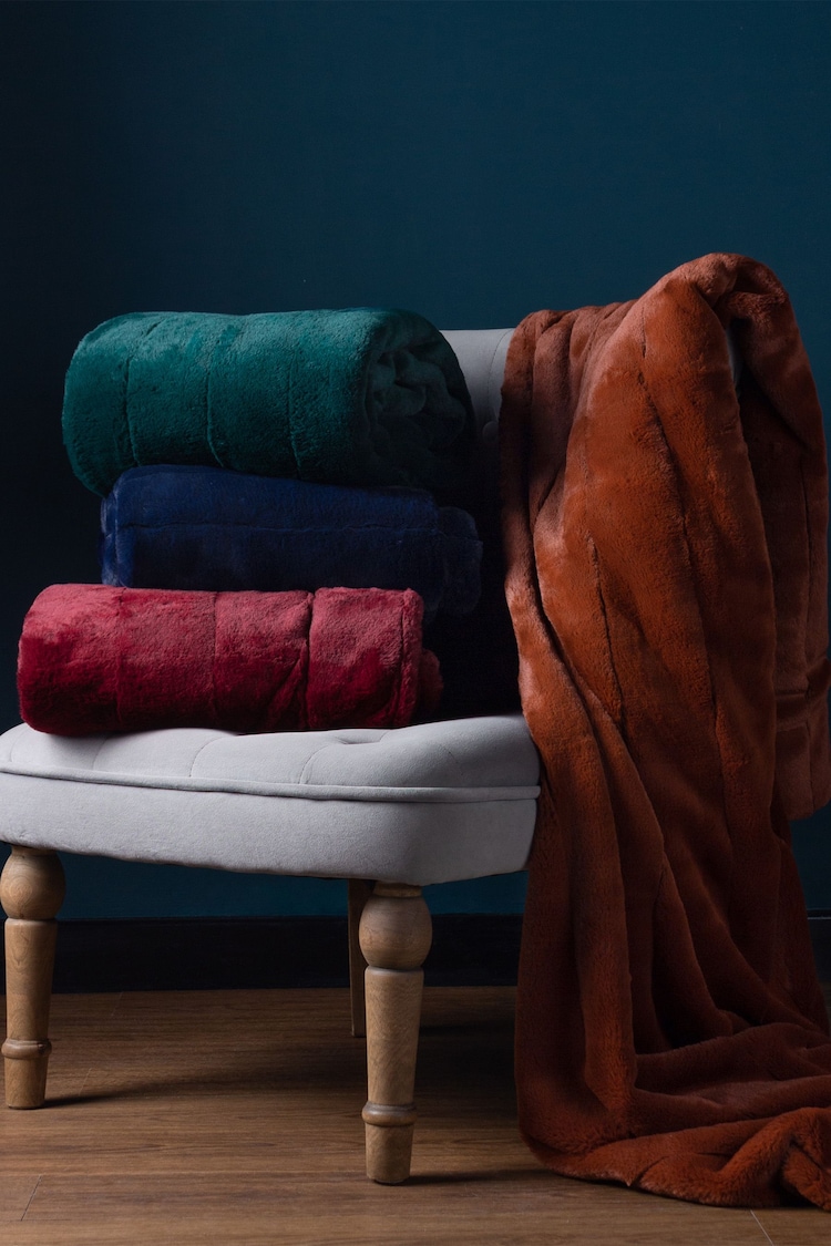 Riva Home Orange Super Soft Velvet Touch Throw - Image 2 of 5