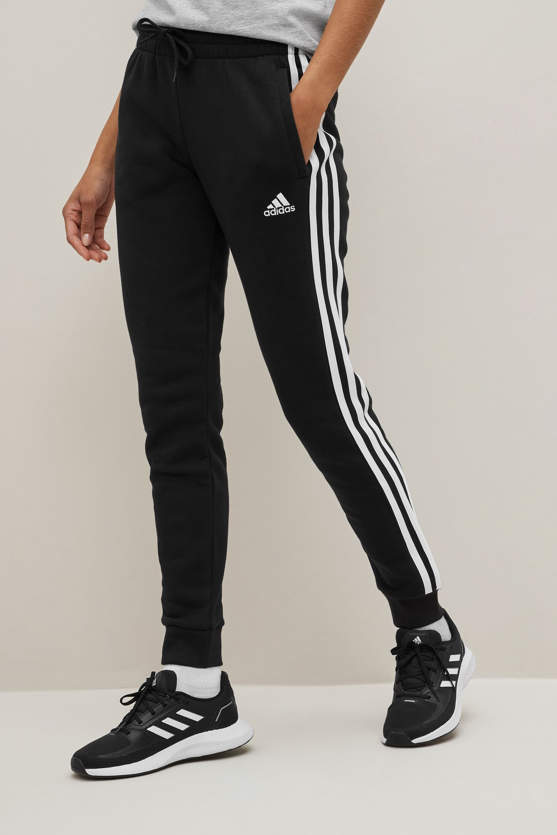 Acheter Pantalon de jogging adidas Essentials en polaire a 3 bandes from Next Luxembourg