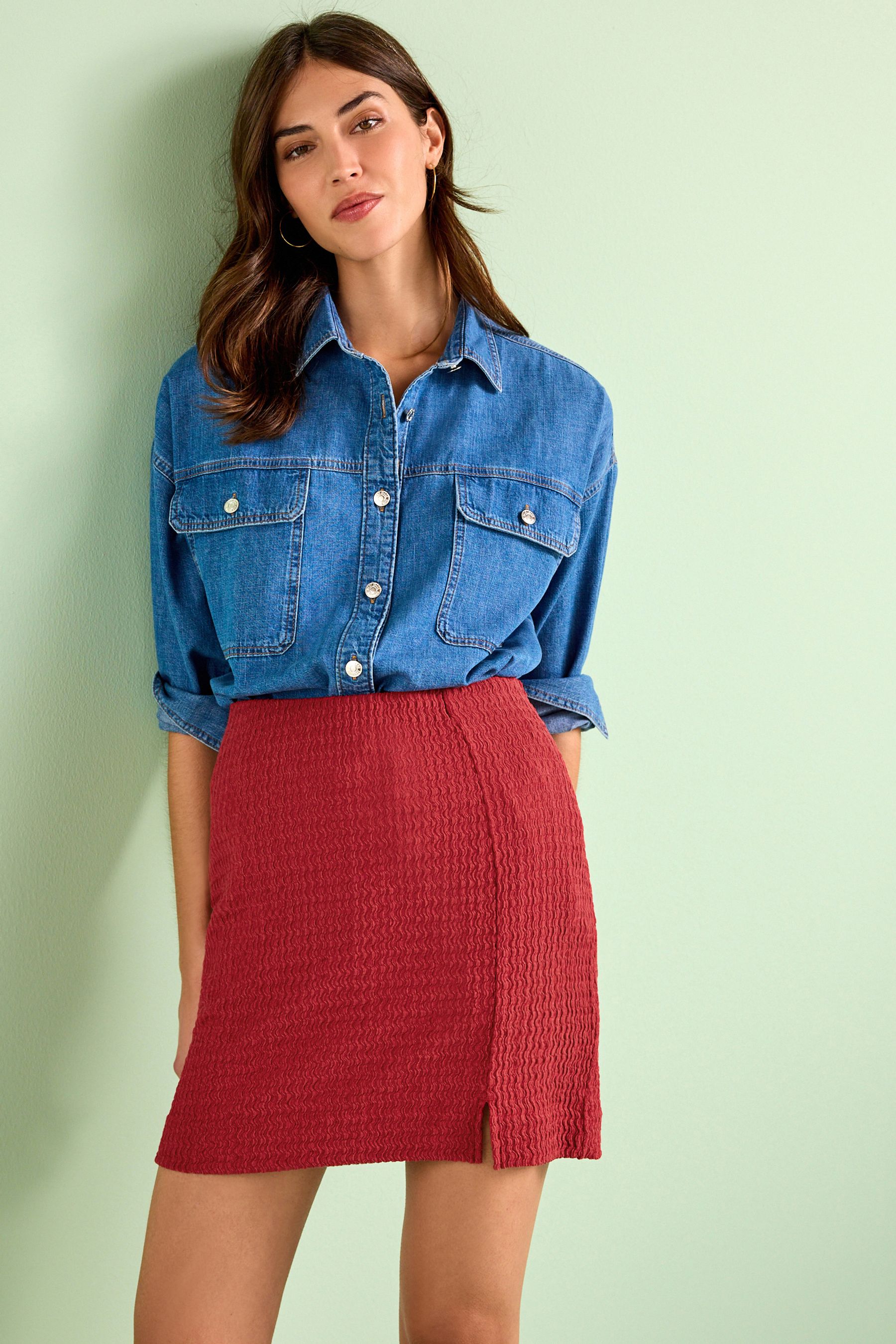 Red textured mini skirt top