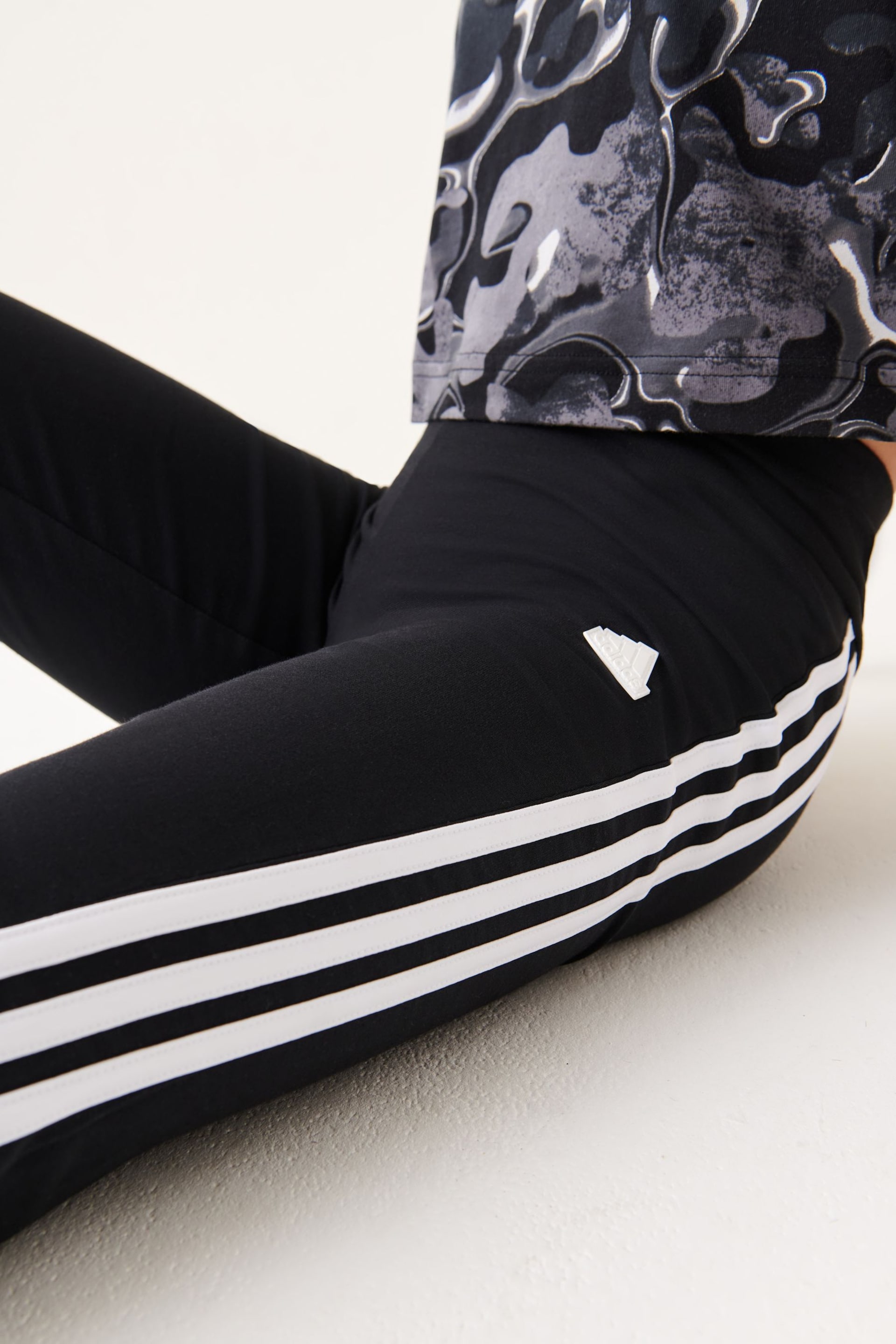 adidas Black Sportswear Future Icons 3-Stripes Cotton Flared Leggings - Image 6 of 11