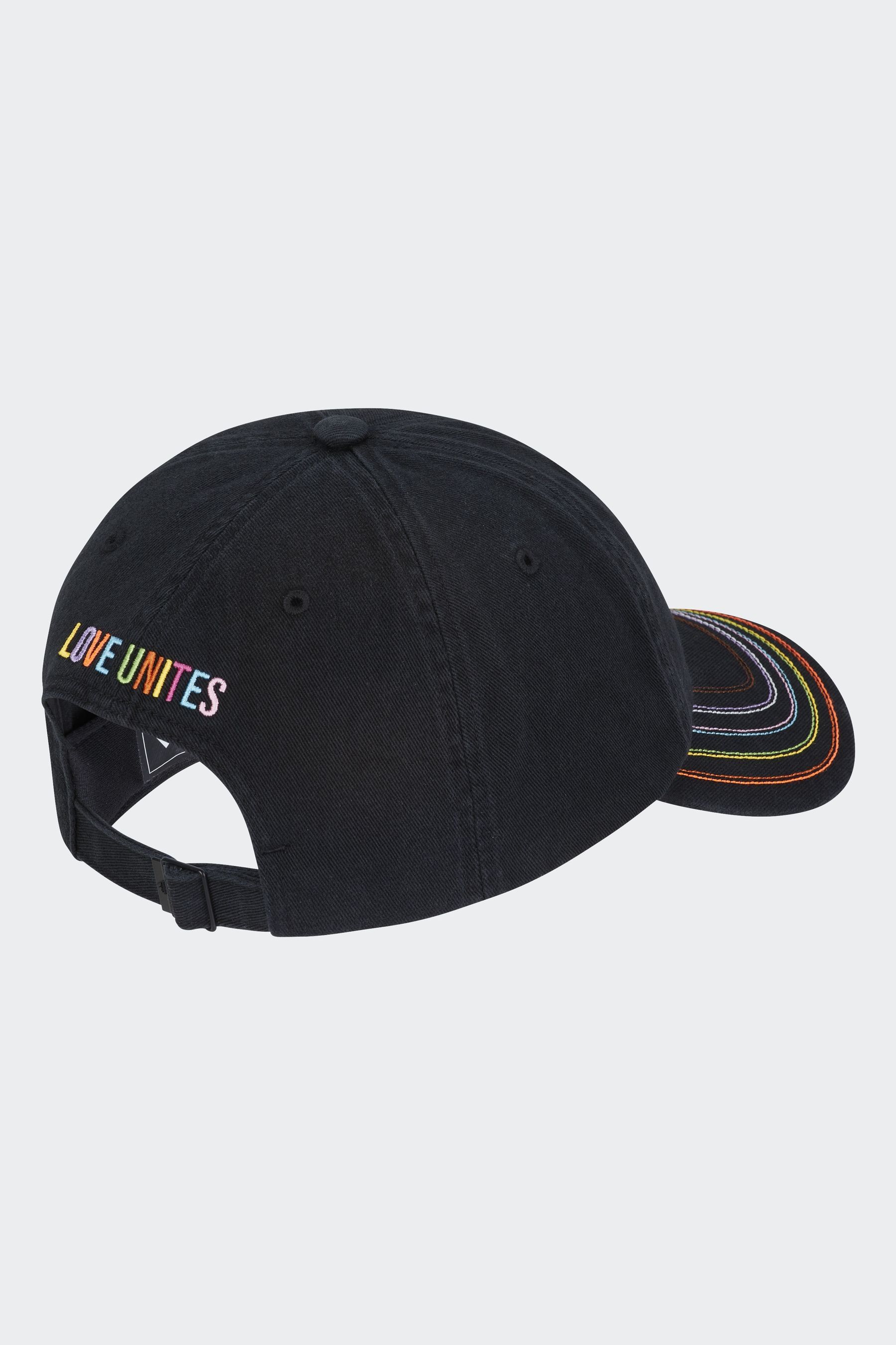 Adidas pride cap online