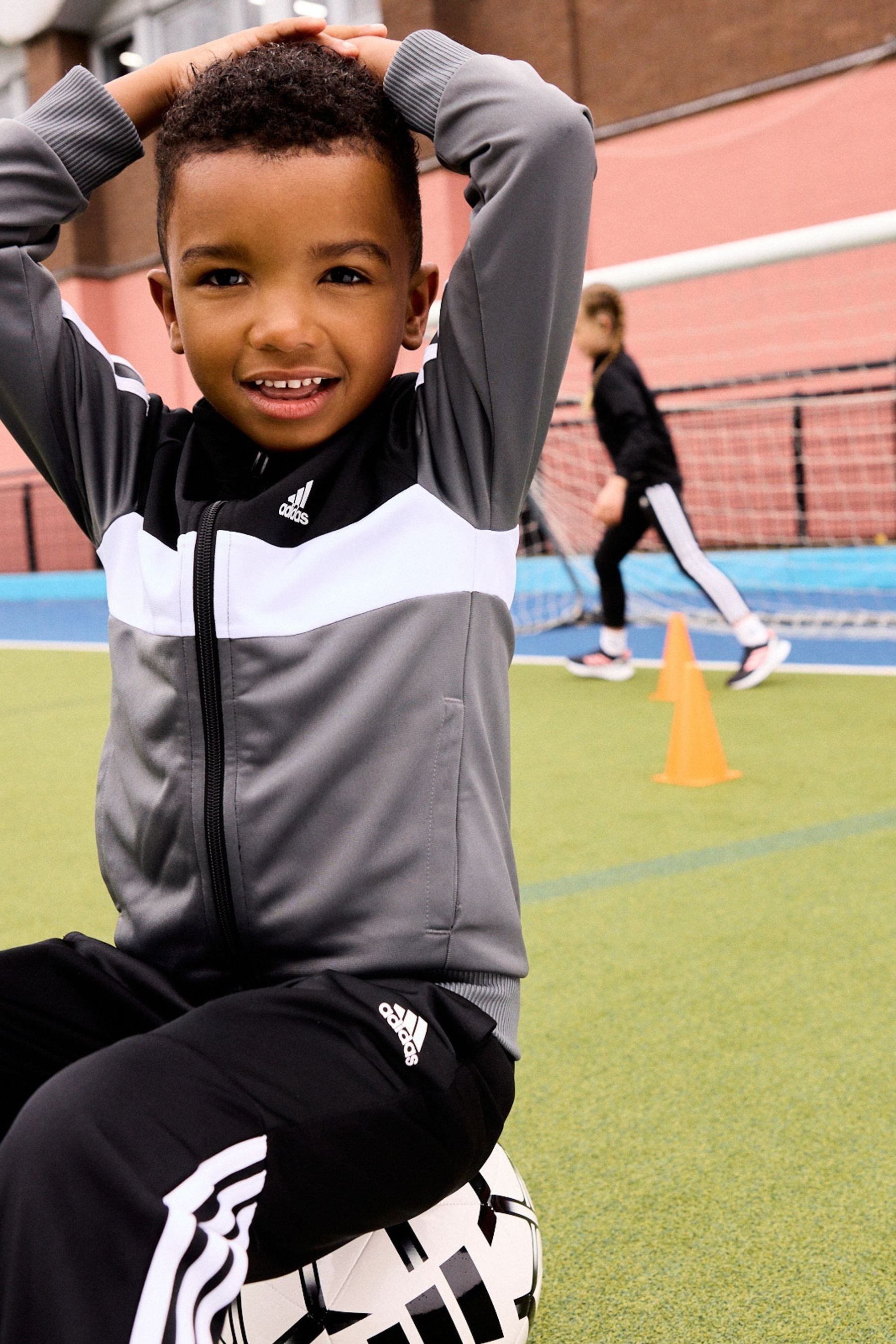 Baby adidas tracksuit 9 12 months new arrivals