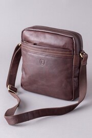 Lakeland Leather Brown Small Keswick Leather Messenger Bag - Image 3 of 6