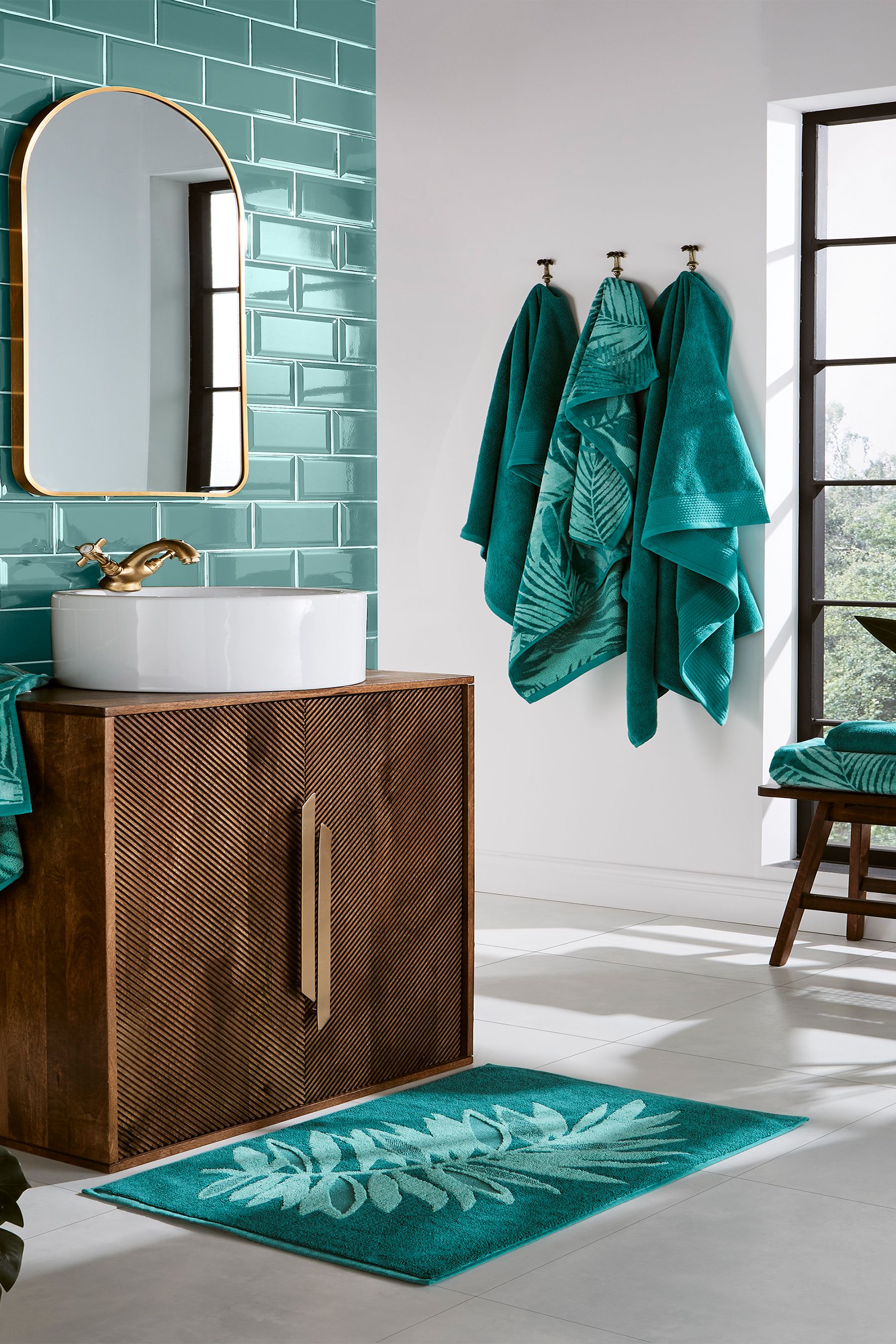 Matthew Williamson Green Luxury Soft Cotton Towel