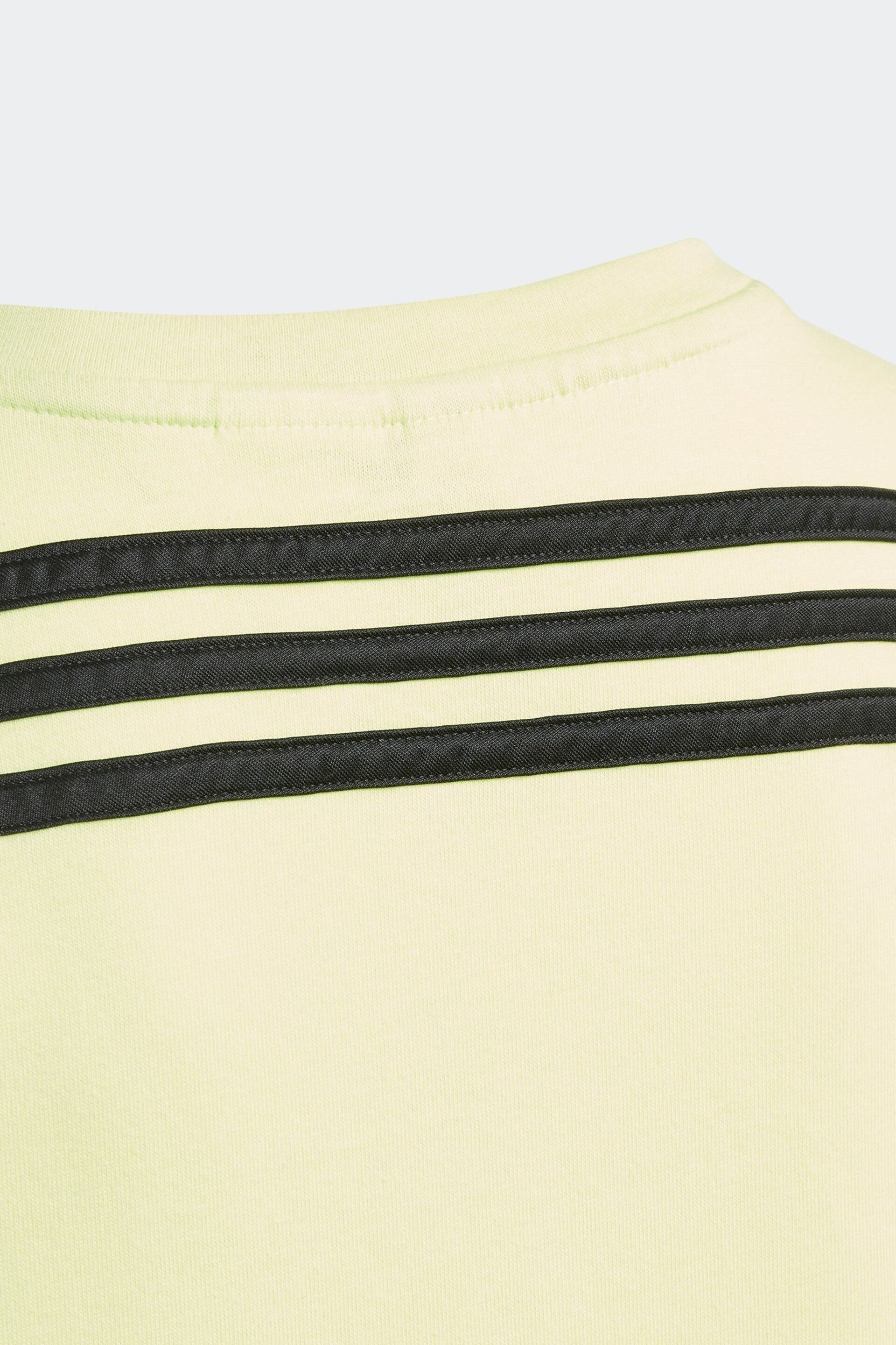 adidas Green Sportswear Future Icons 3-Stripes T-Shirt - Image 4 of 6
