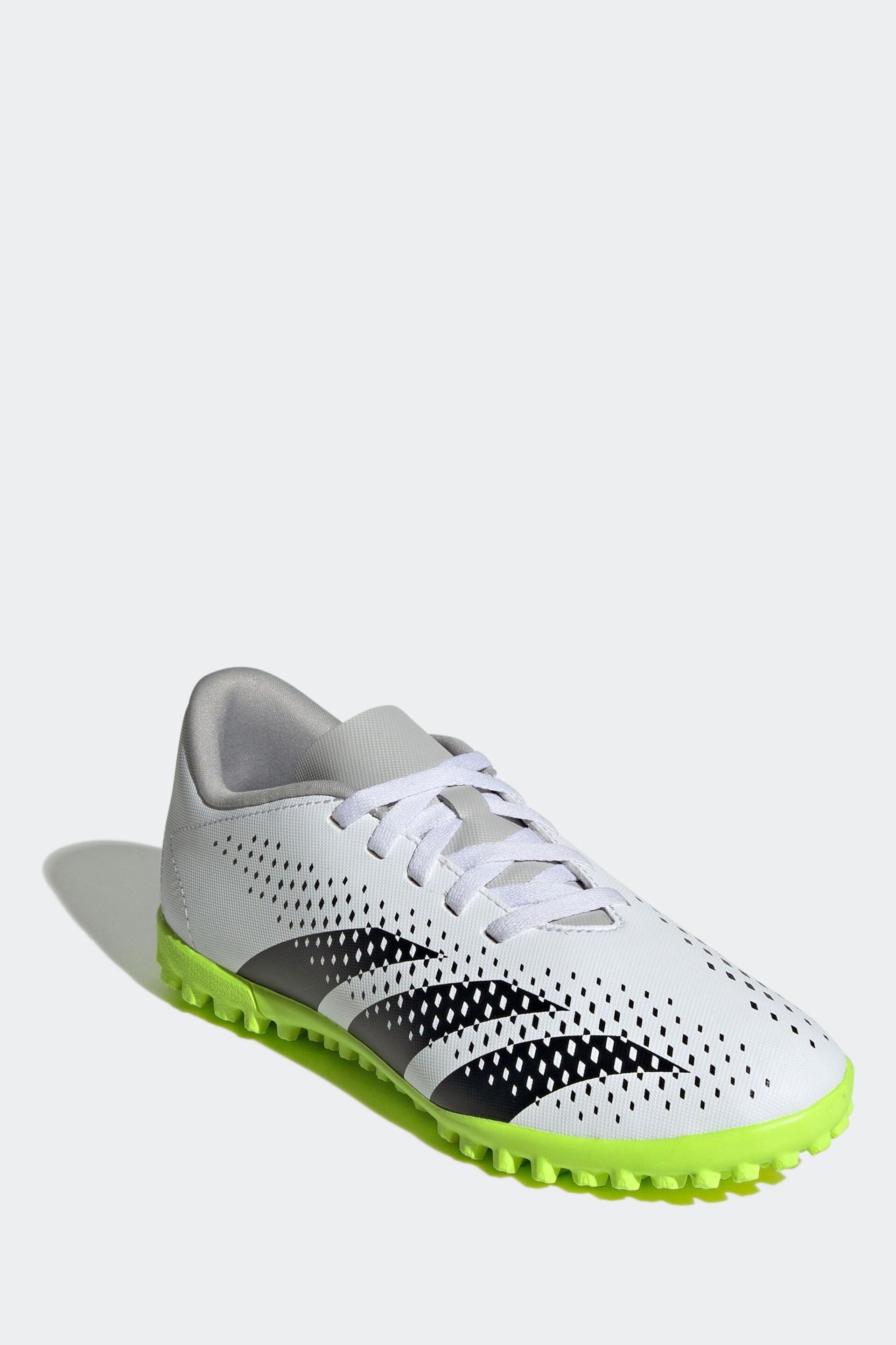 adidas White/Black Football Sport Kids Predator Accuracy.4 Turf Boots - Image 3 of 9