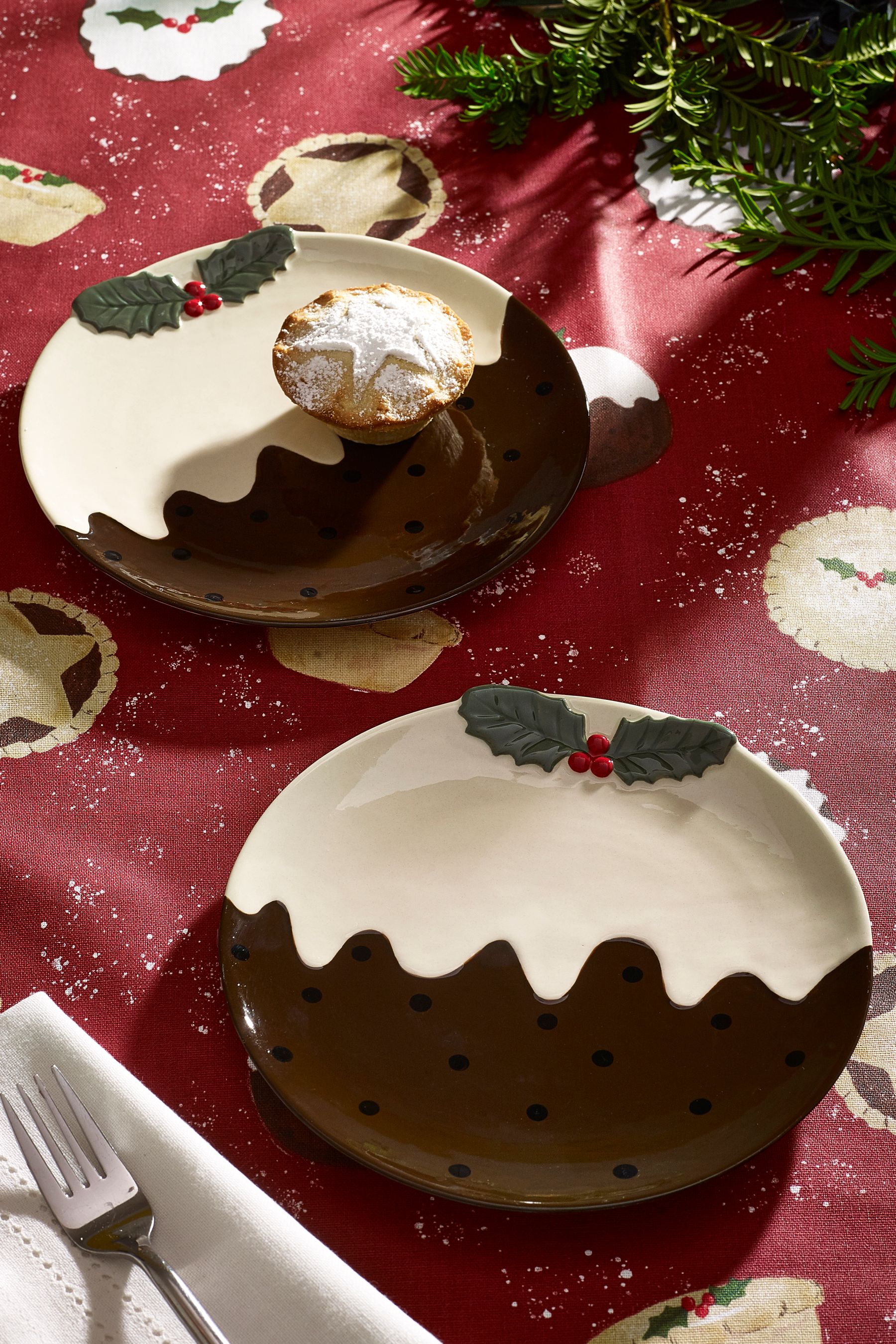 Buy Set of 2 Natural Christmas Pudding Side Plates from Next Luxembourg