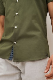 Green Stretch Oxford Short Sleeve Shirt - Image 4 of 7