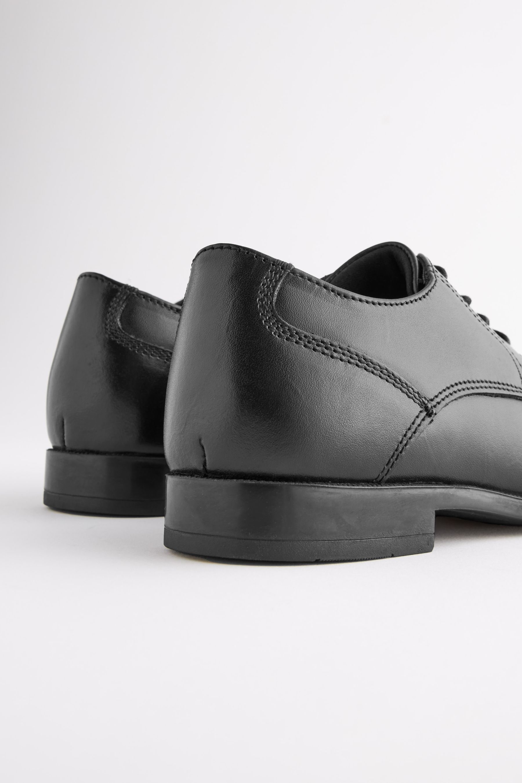 Black leather shoes size 5 clearance