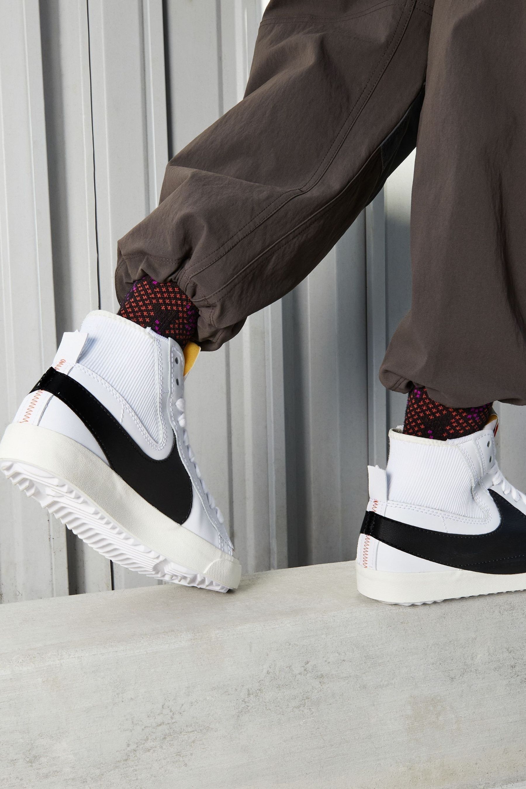 Nike blazer mid 77 vintage white black on feet top