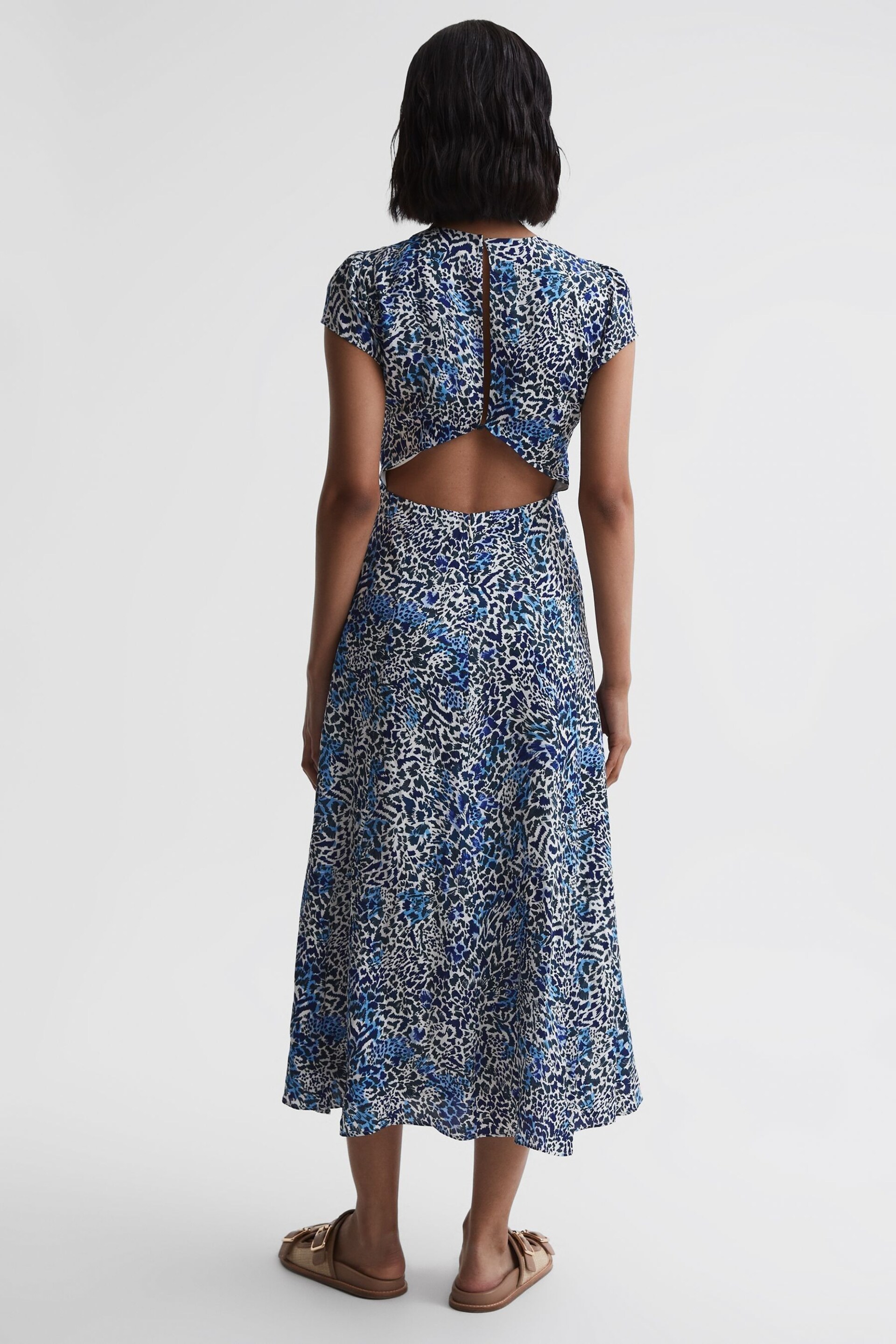 Reiss Blue Livia Printed Cut Out Back Midi Dress - Image 5 of 7