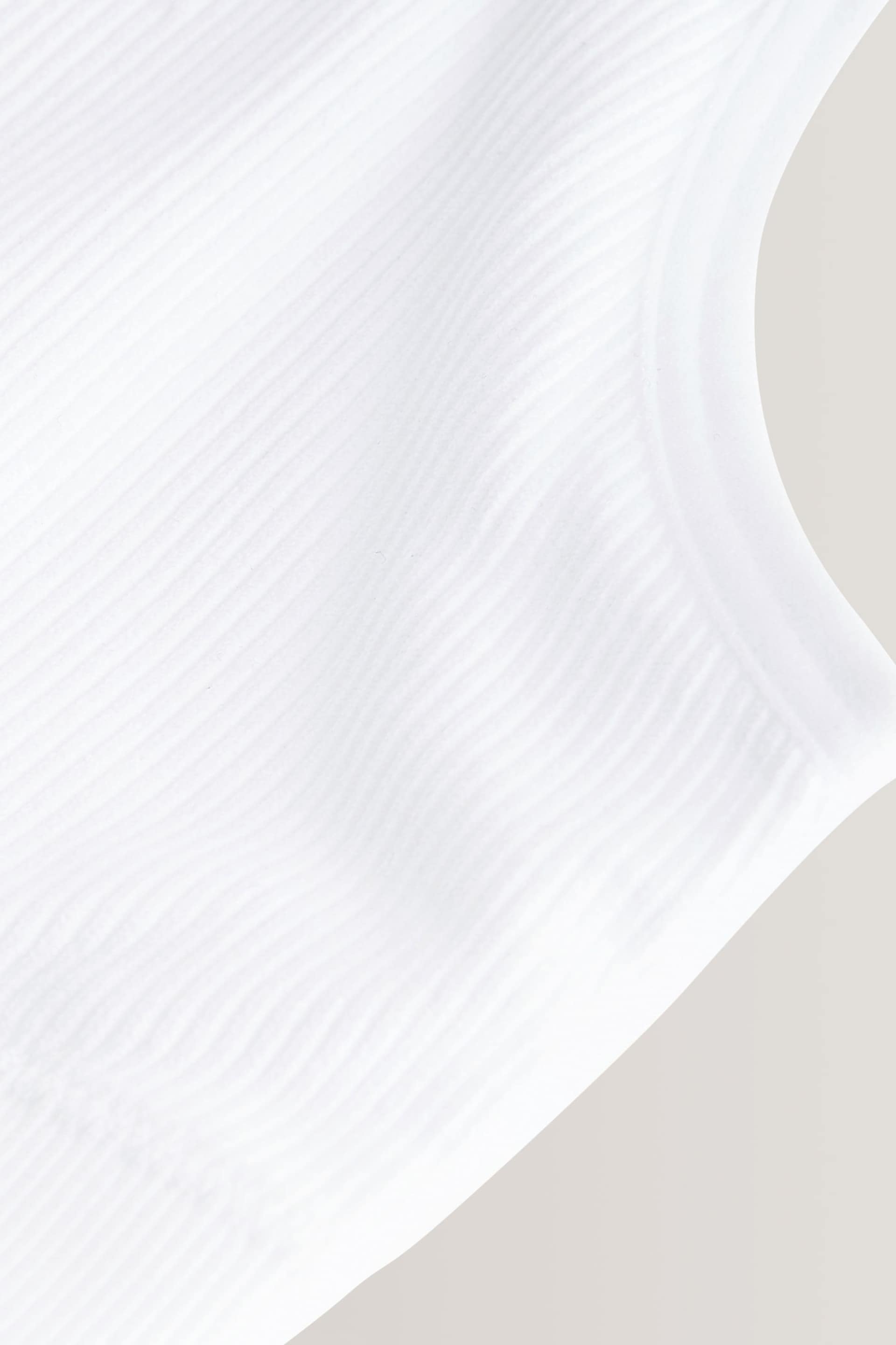 White Seamfree Crop Top 1 Pack (7-16yrs) - Image 3 of 3