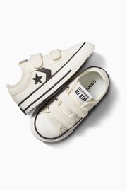 Converse White Infant Star Player 76 2V Easy On Trainers - Image 6 of 9
