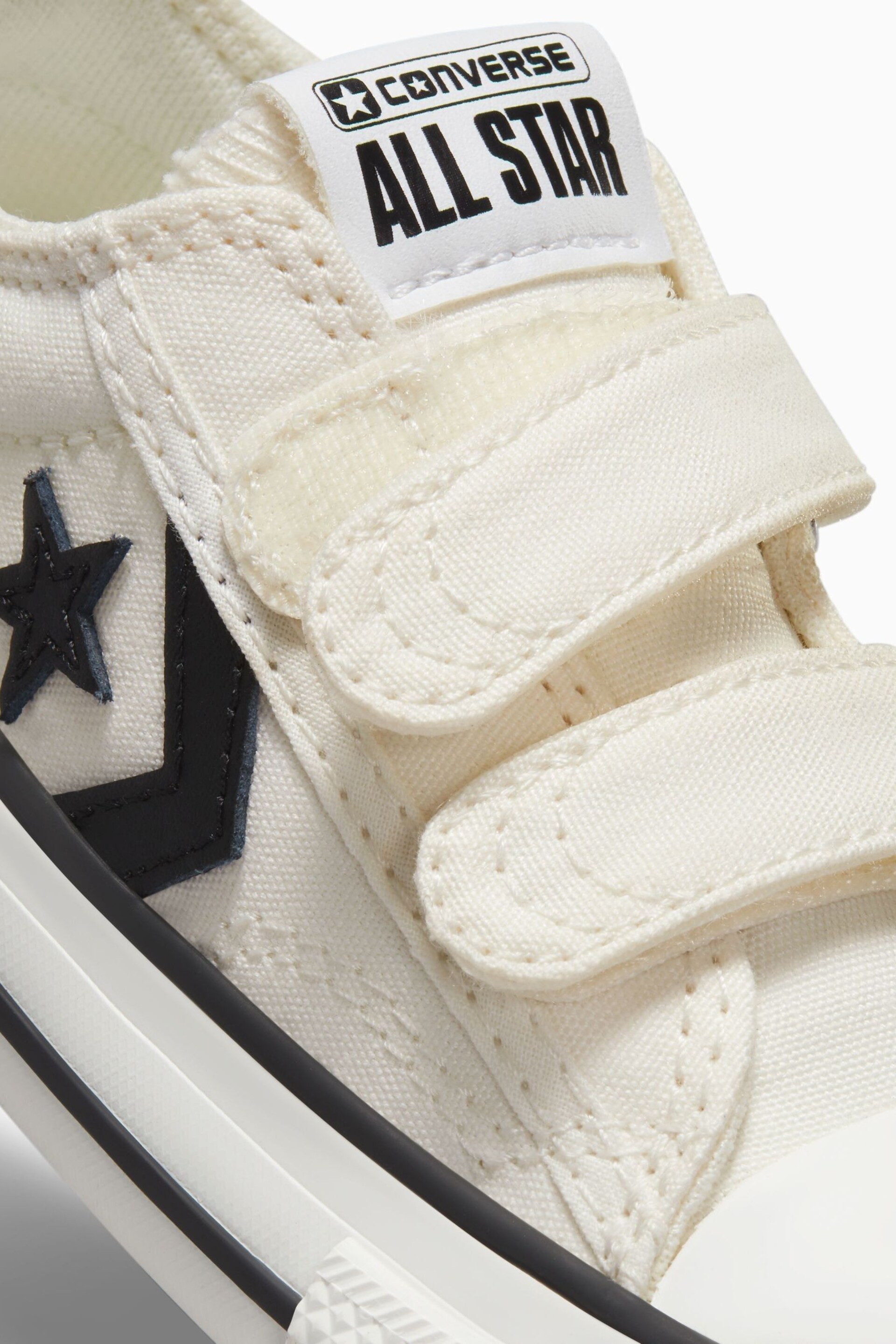 Converse White Infant Star Player 76 2V Easy On Trainers - Image 8 of 9