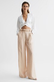 Reiss Nude Izzie Petite Wide Leg Occasion Trousers - Image 6 of 7