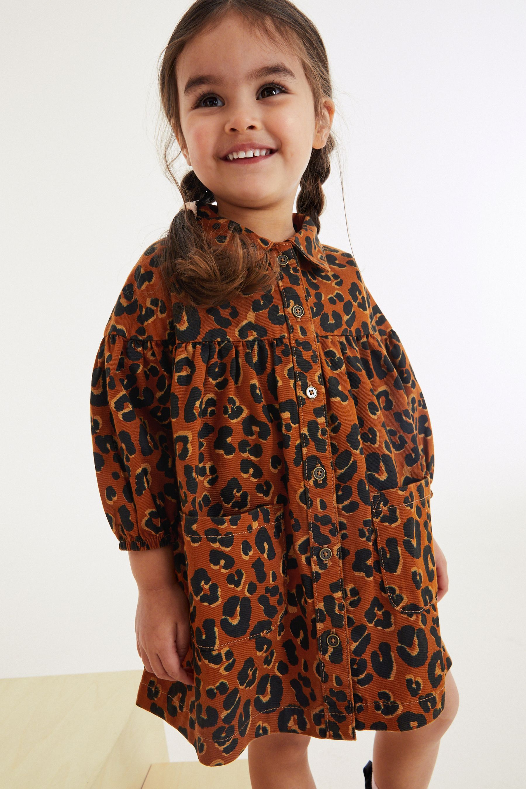 Cute animal print clothing shop