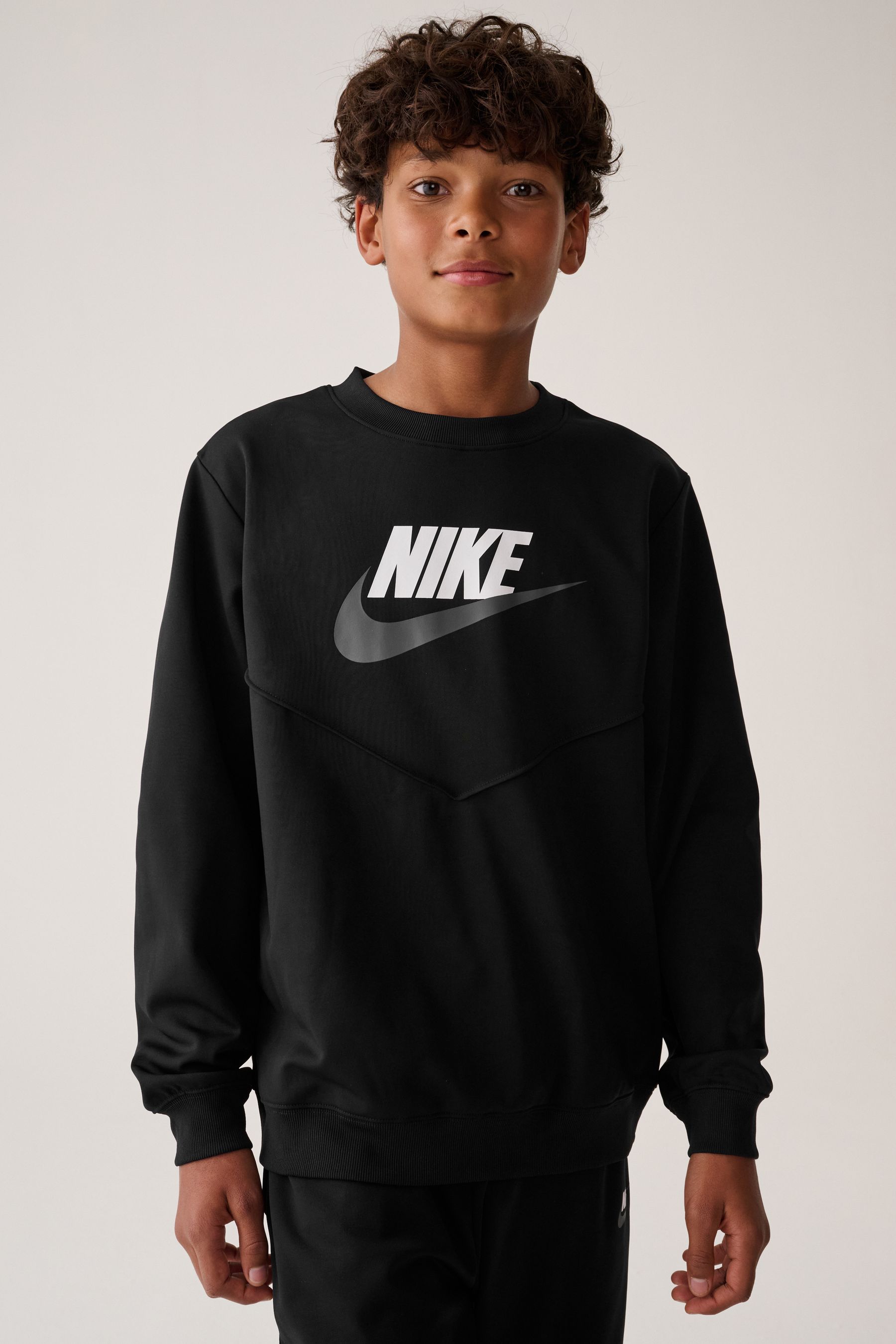 Black nike trackies outlet