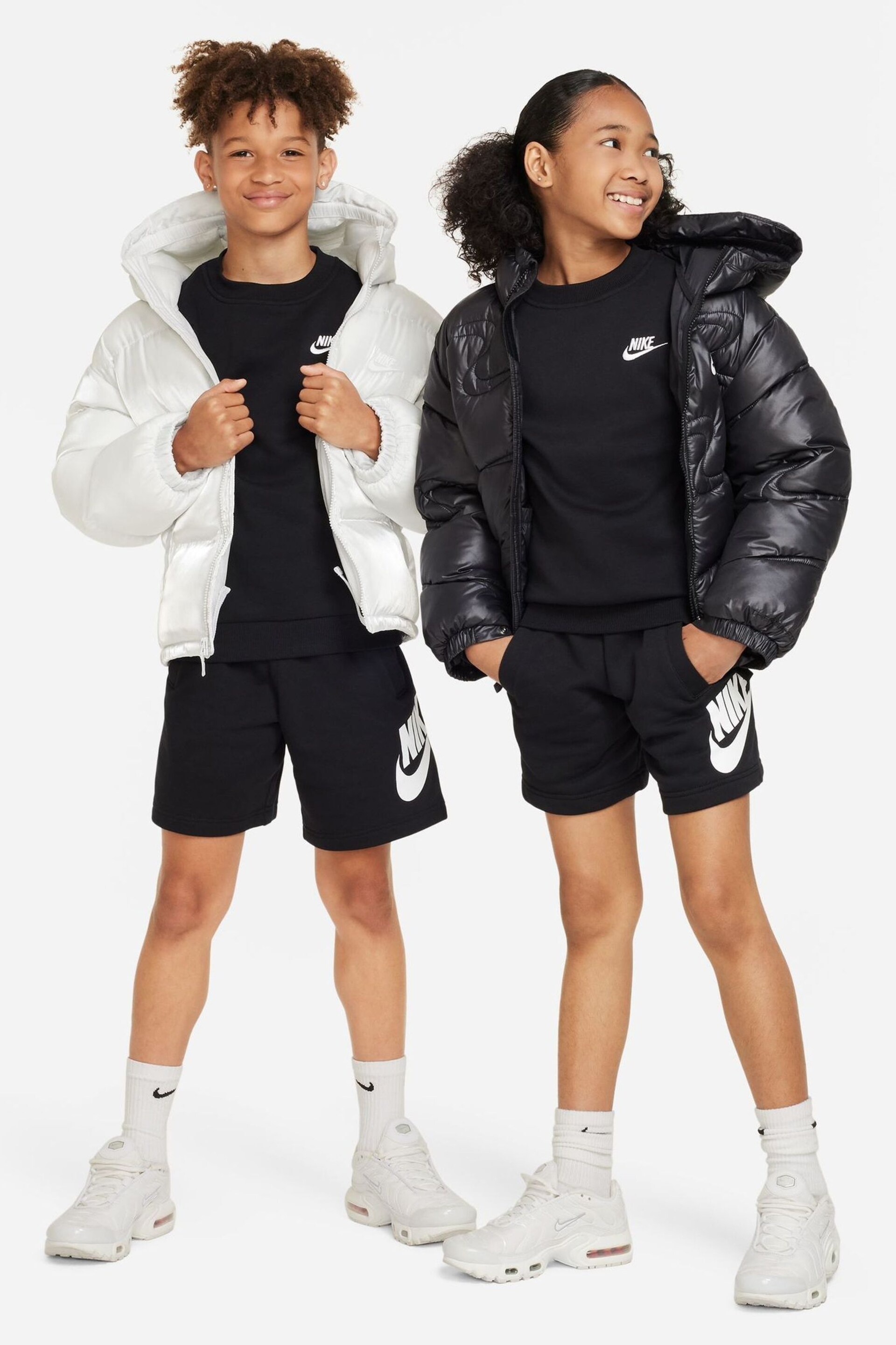 Nike Black Club Fleece Sweatshirt - Image 3 of 4