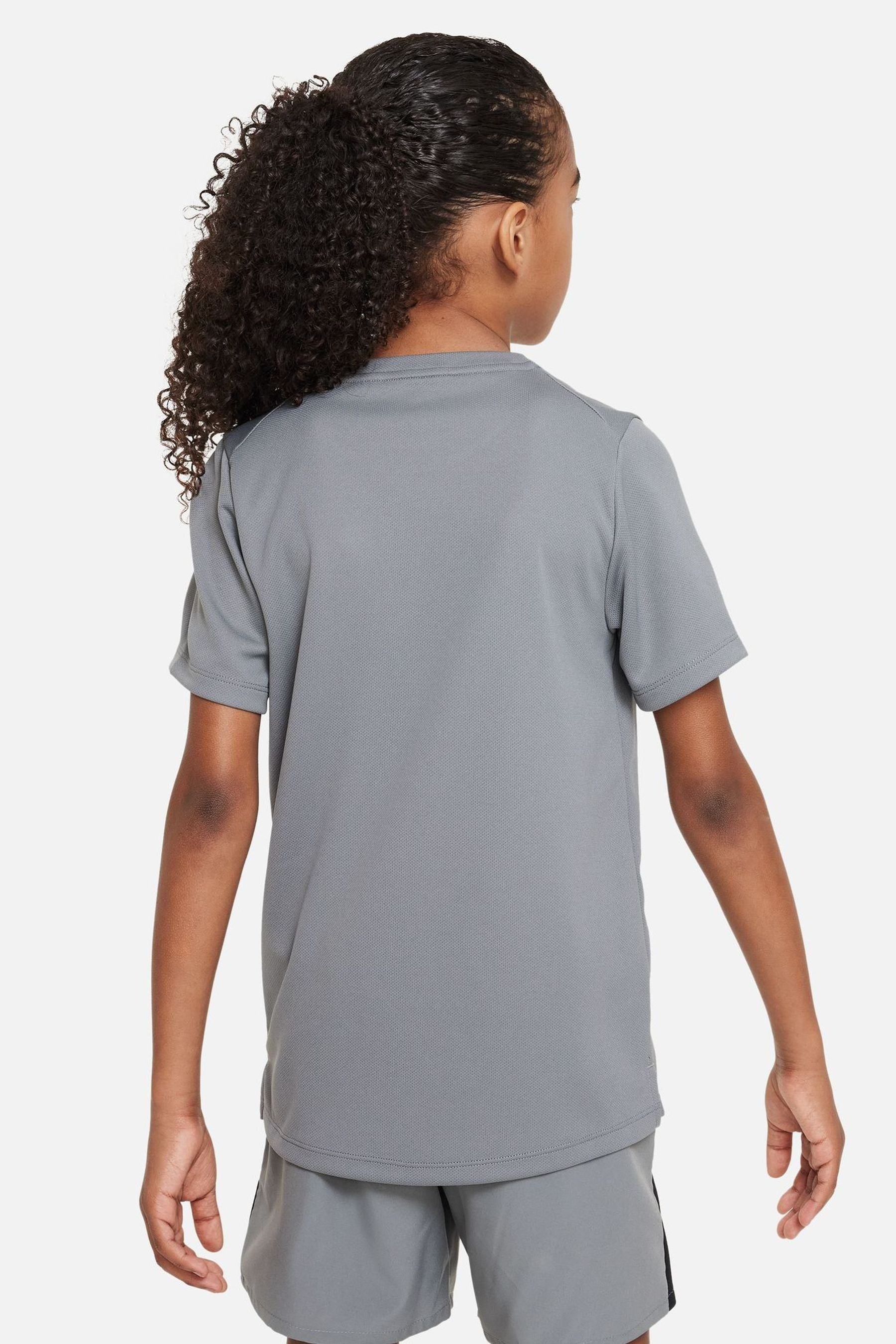 Grey nike dri fit t shirt new arrivals