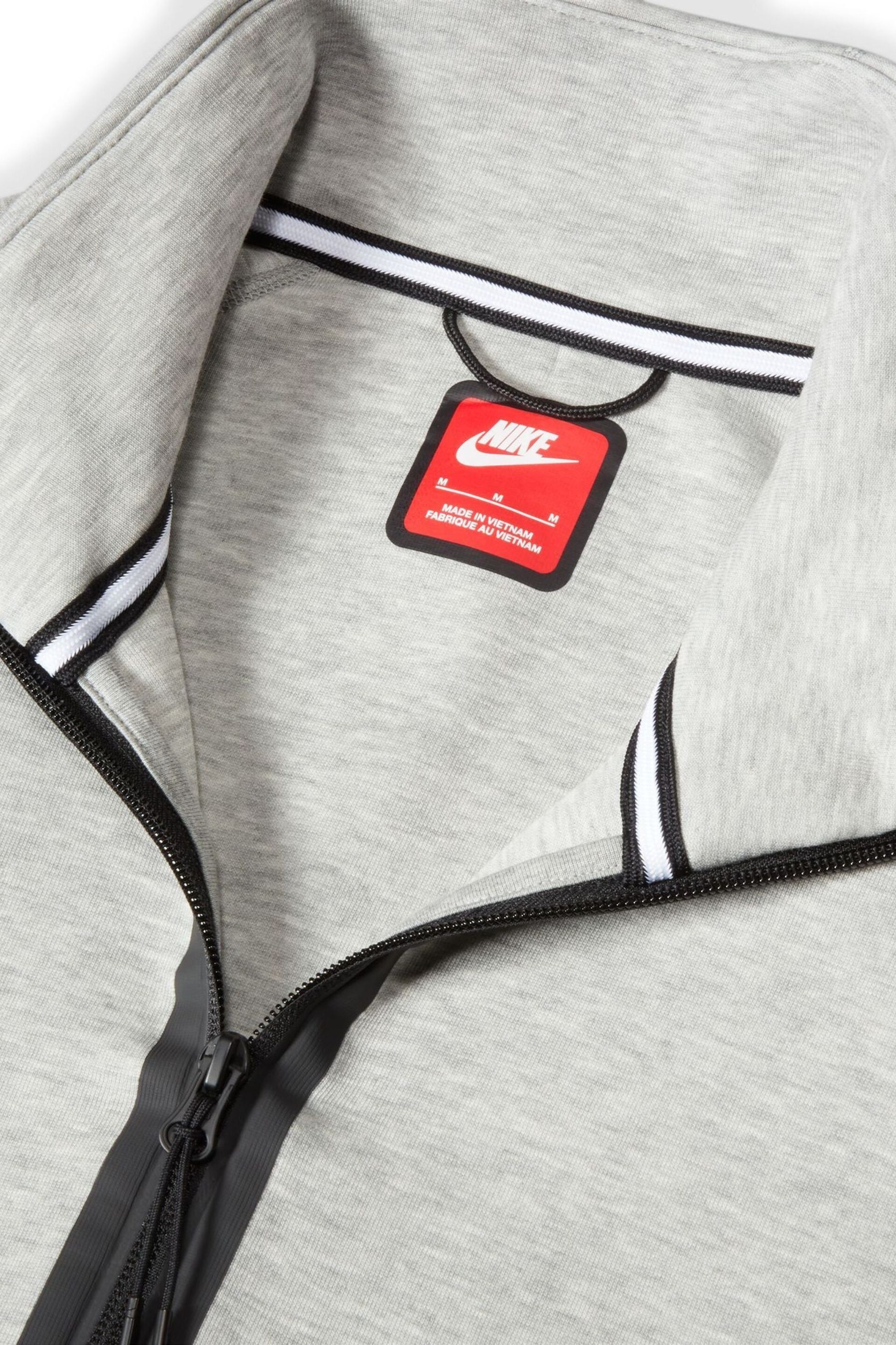 Nike Grey Tech Fleece Half Zip Sweatshirt - Image 15 of 16