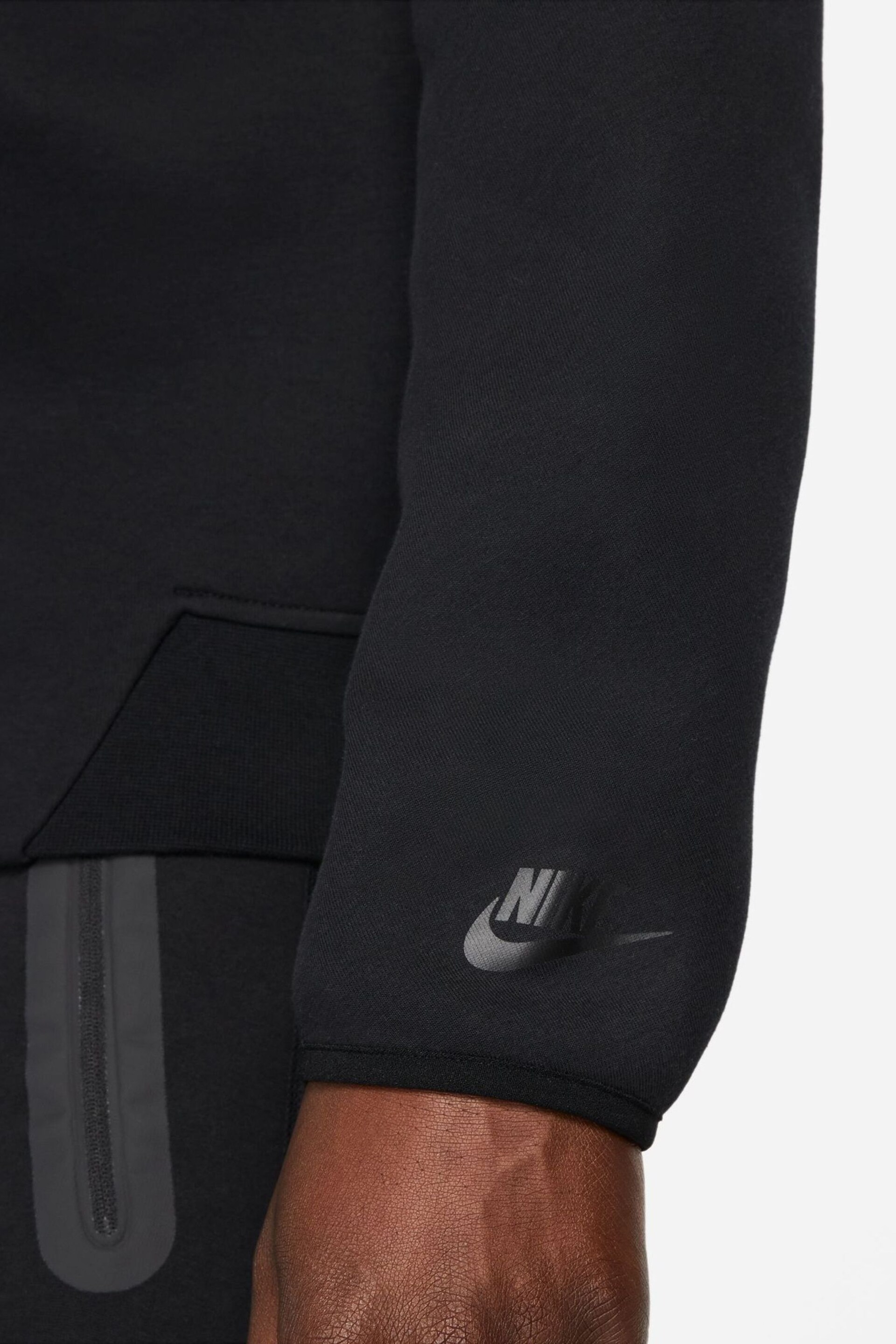 Nike Black Tech Fleece Half Zip Sweatshirt - Image 9 of 19