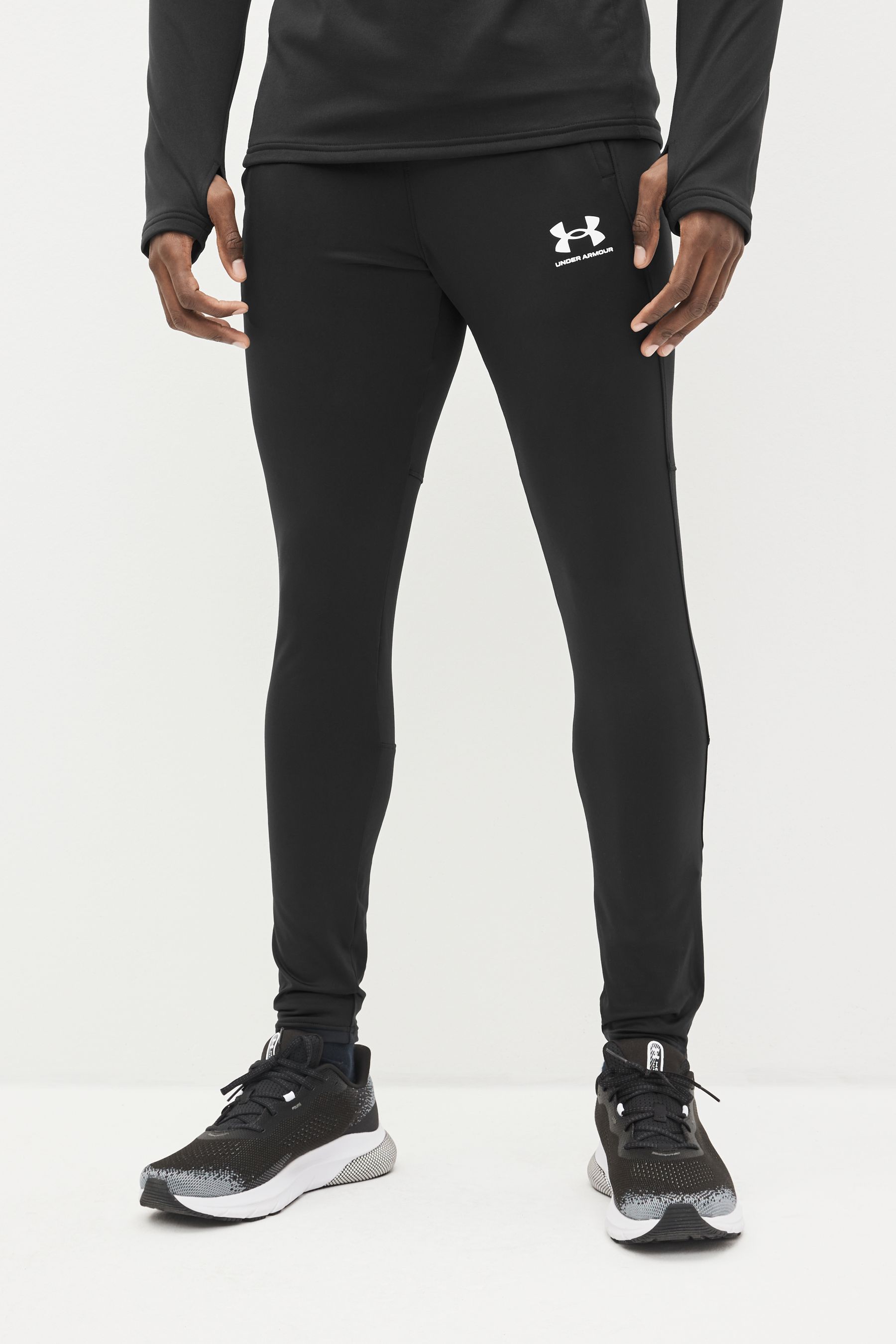 Under armour challenger 3 joggers on sale