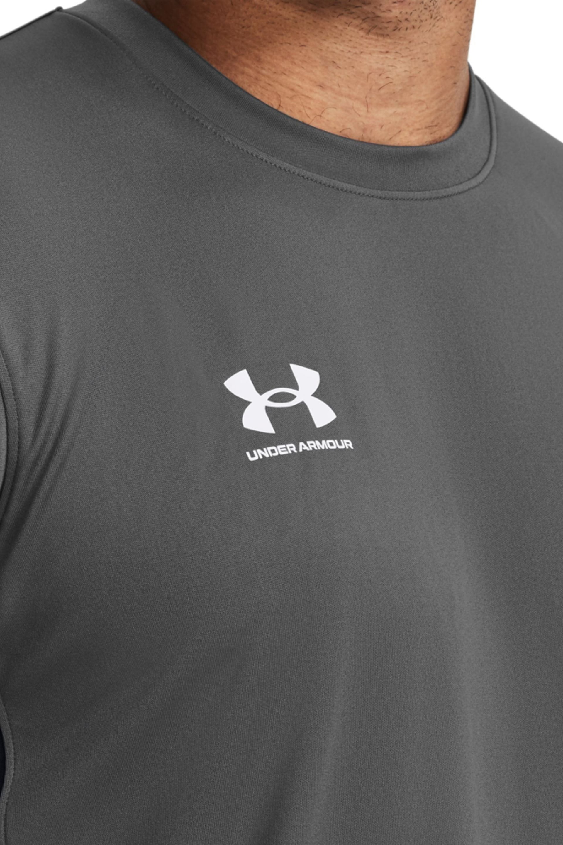 Under Armour Grey Challenger Train Short Sleeve T-Shirt - Image 4 of 6