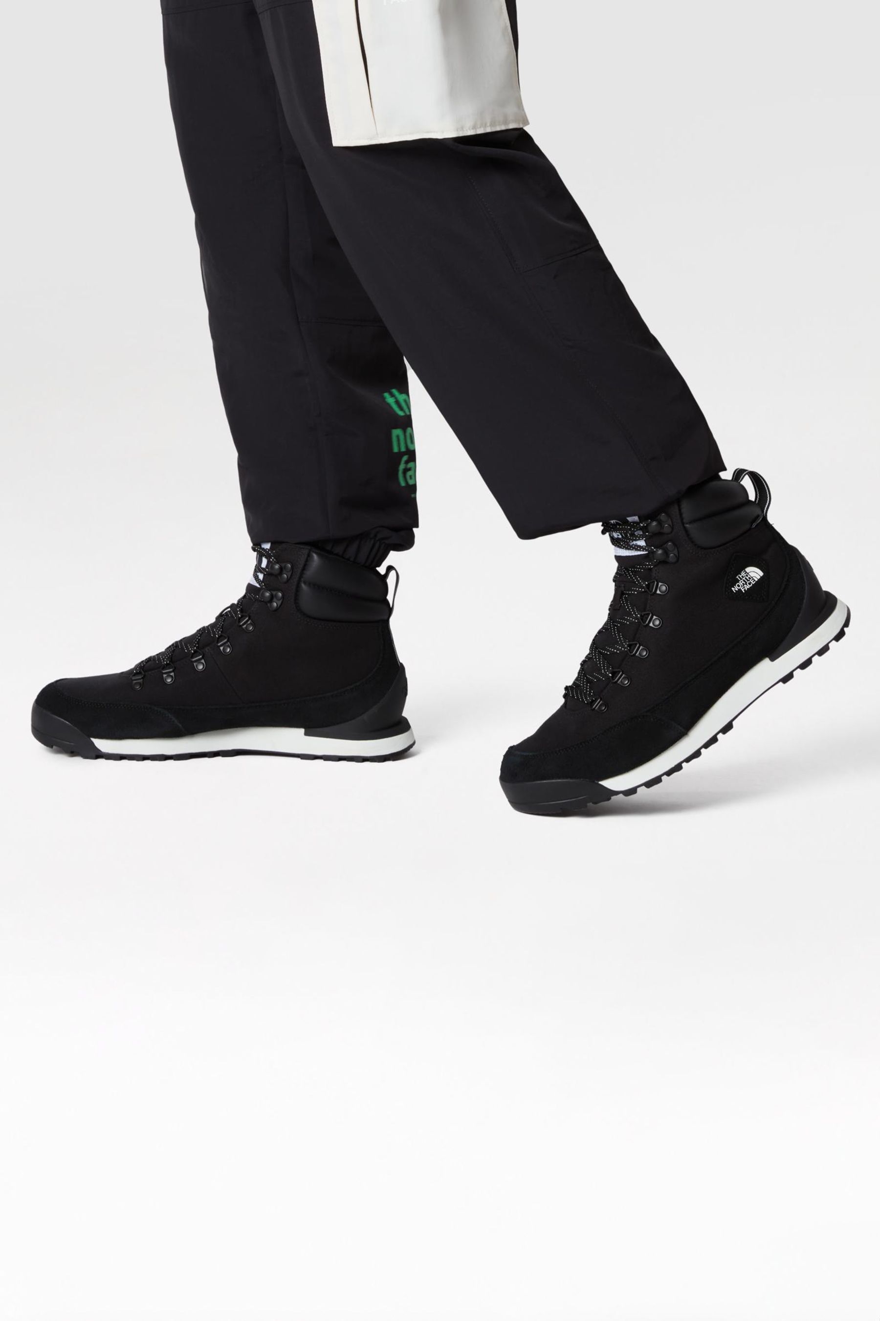 The North Face Back To Berkeley IV Waterproof Boots Black White 40.5