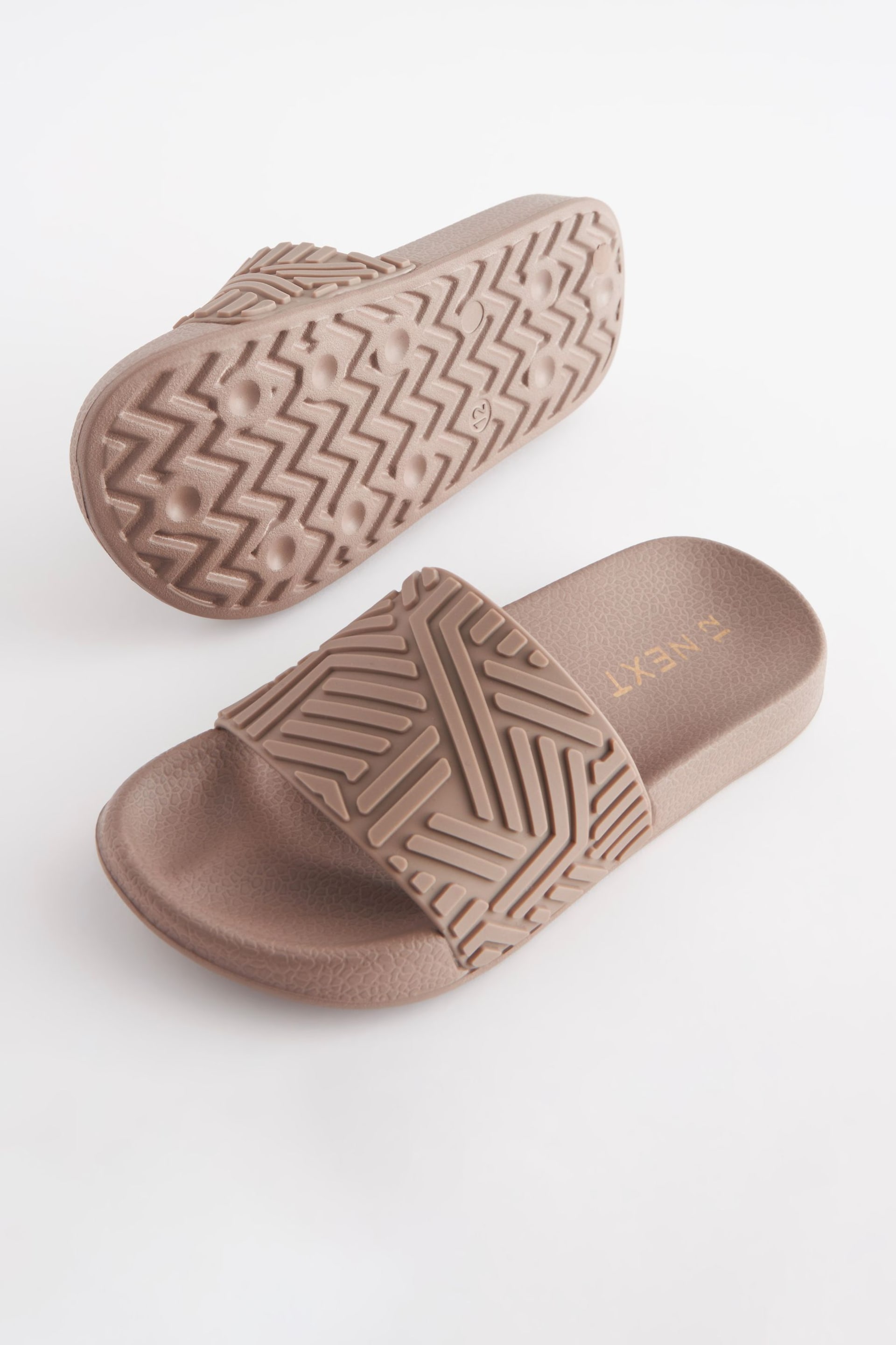 Cement Patterned Sliders - Image 4 of 5