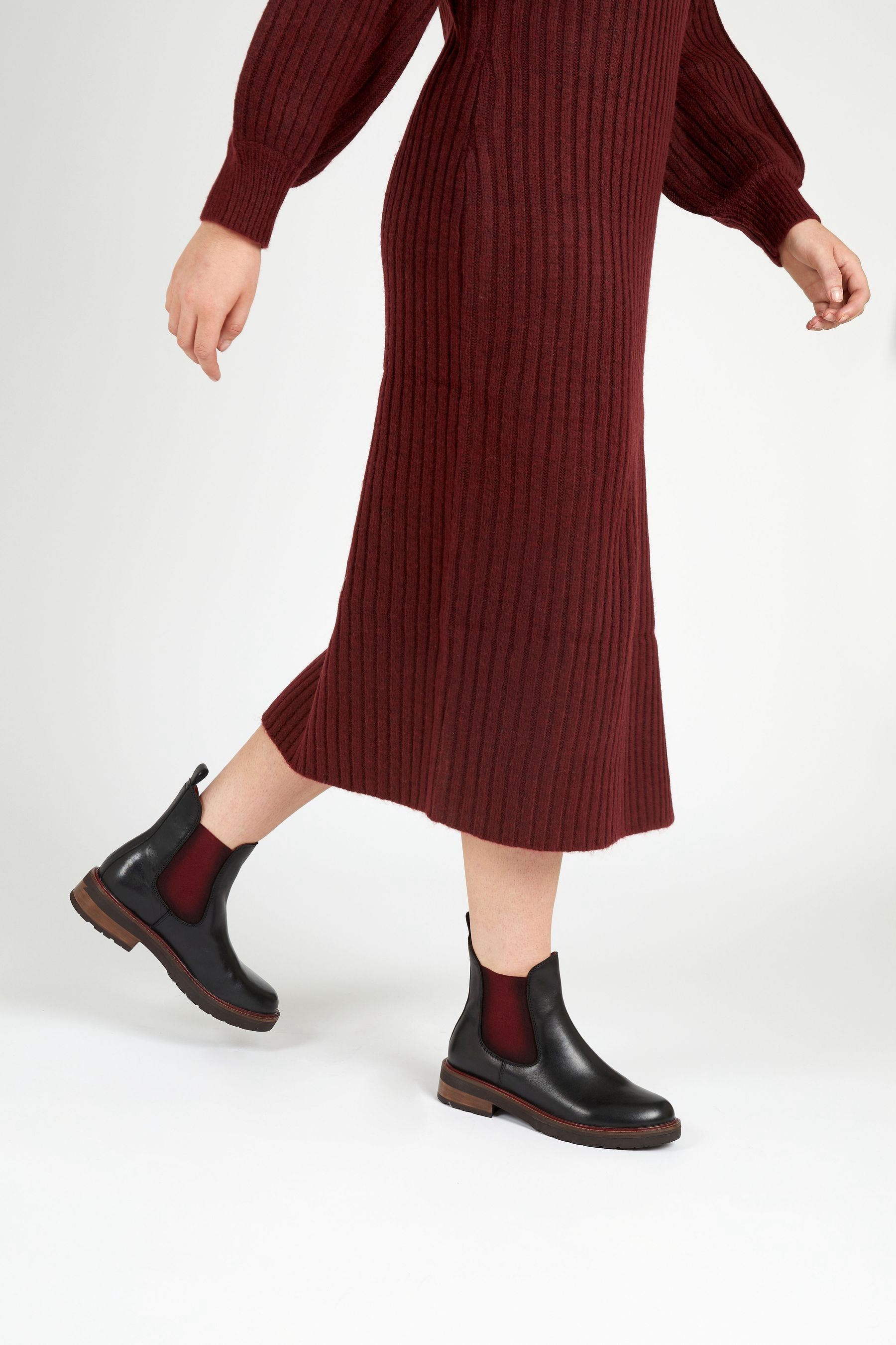 Buy Jones Bootmaker Maddalena Leather Chelsea Boots from Next Luxembourg