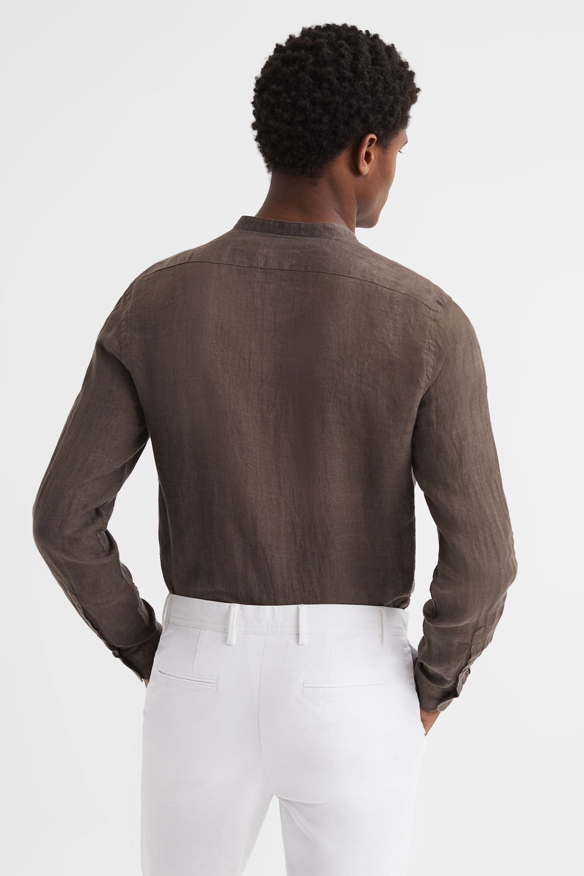 Reiss Chocolate Ocean Linen Grandad Collar Shirt - Image 5 of 6