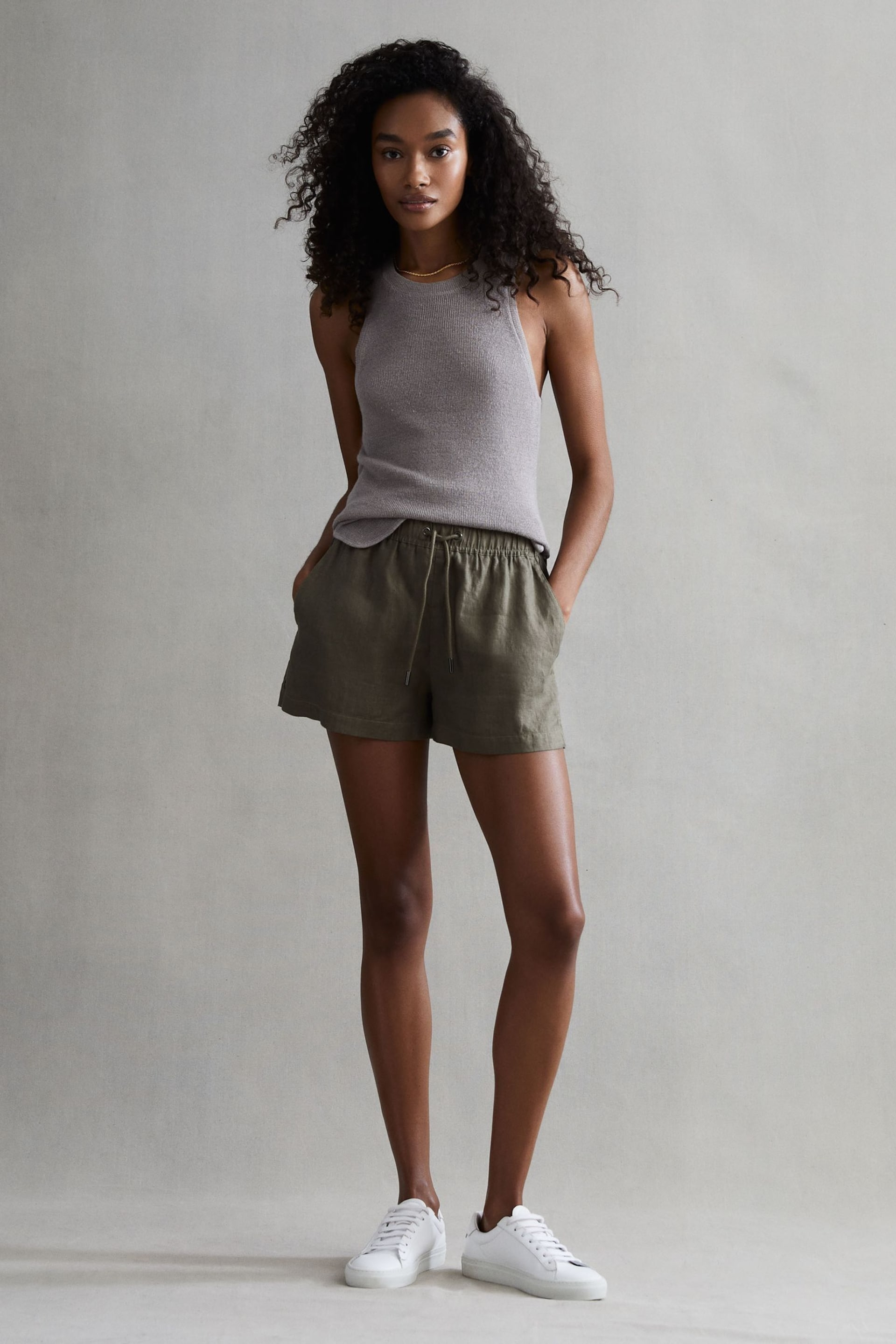 Reiss Khaki Cleo Linen Drawstring Shorts - Image 3 of 5