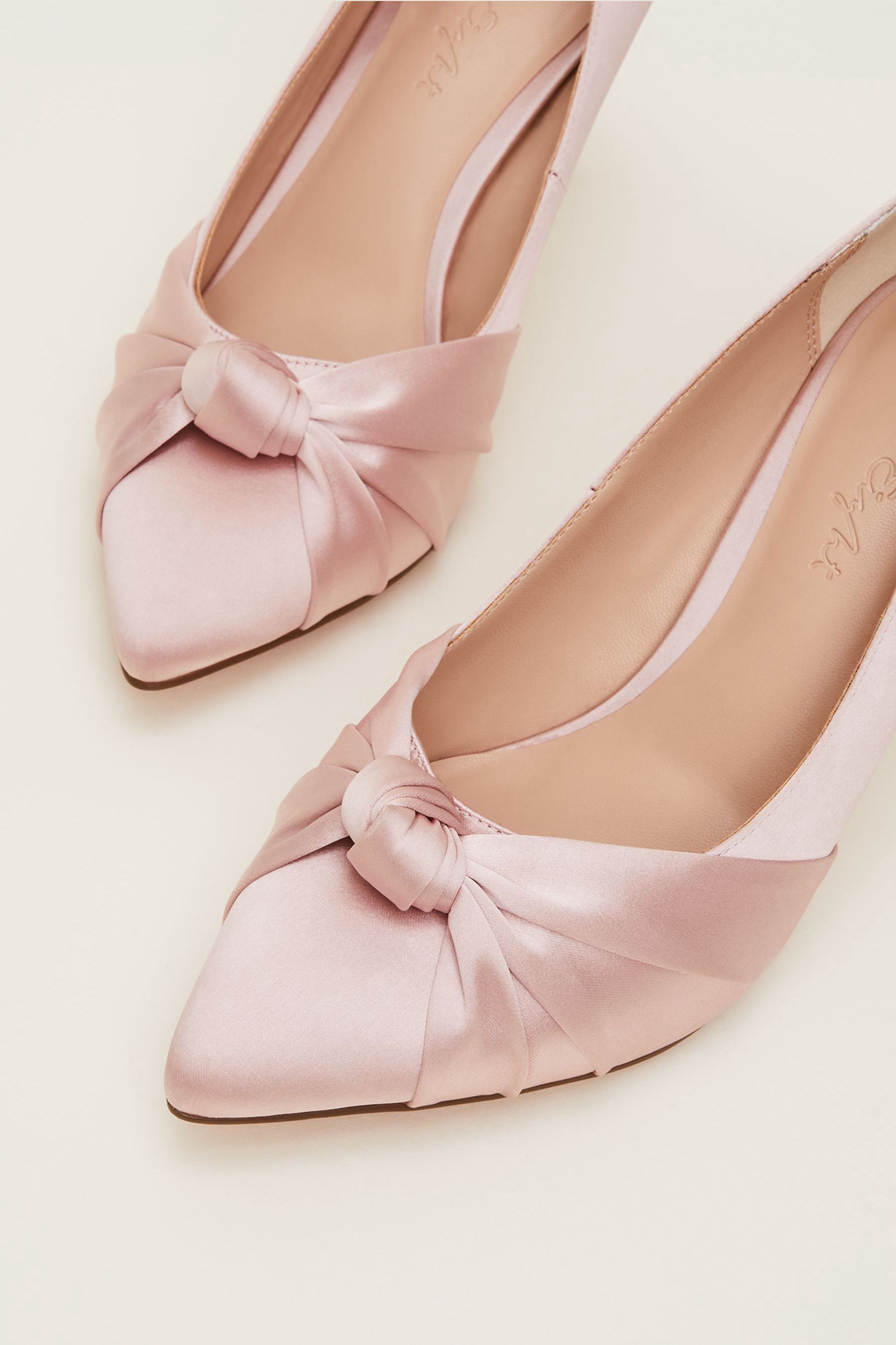Baby pink satin shoes new arrivals