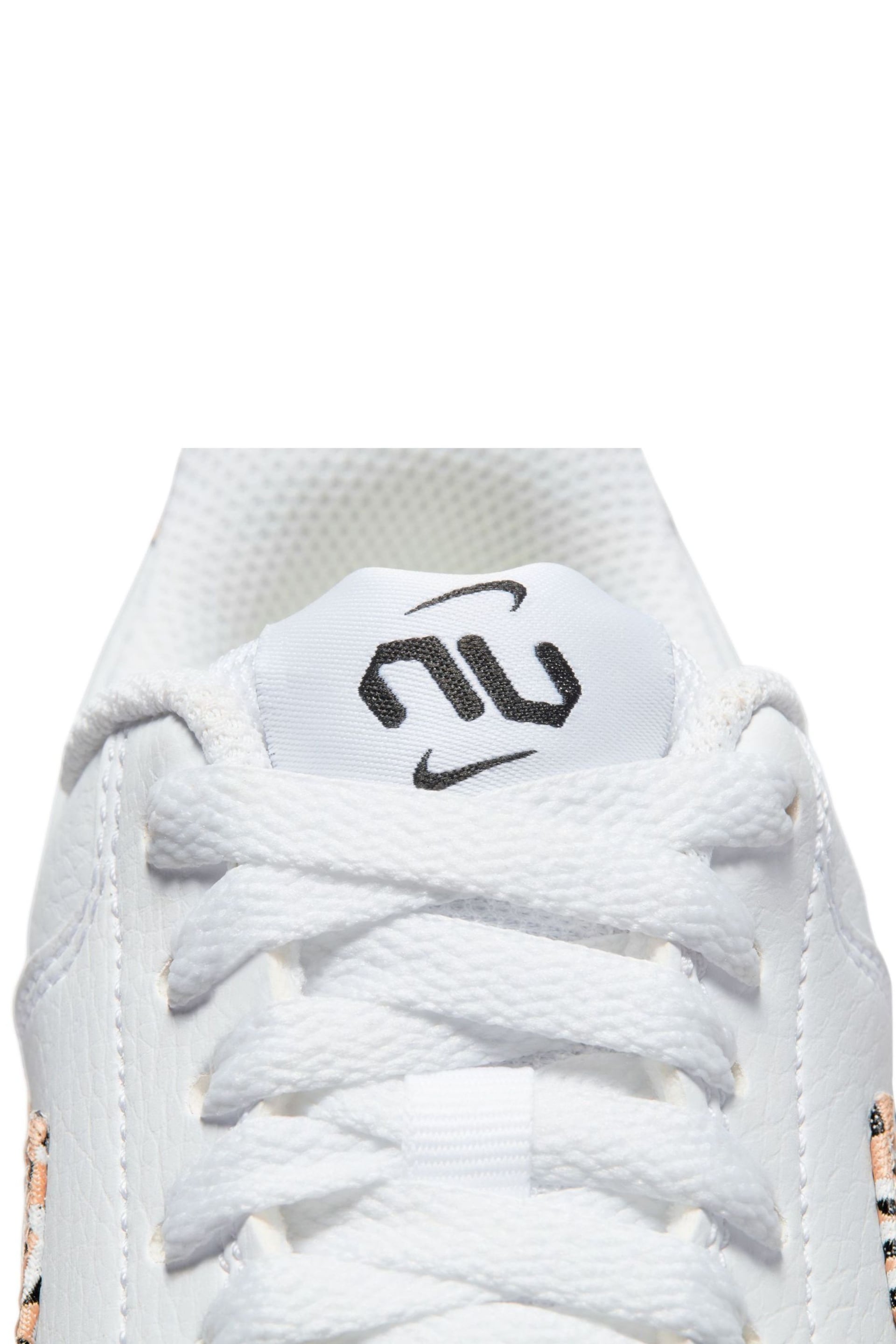Nike White Court Vision Low Trainers United in Victory - Image 12 of 12