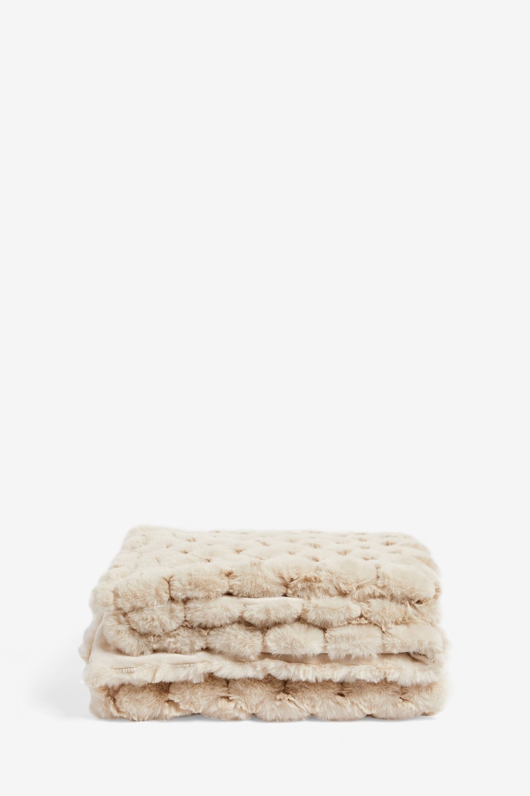 Ivory Natural Luna Scalloped Plush Faux Fur Throw - Image 4 of 4