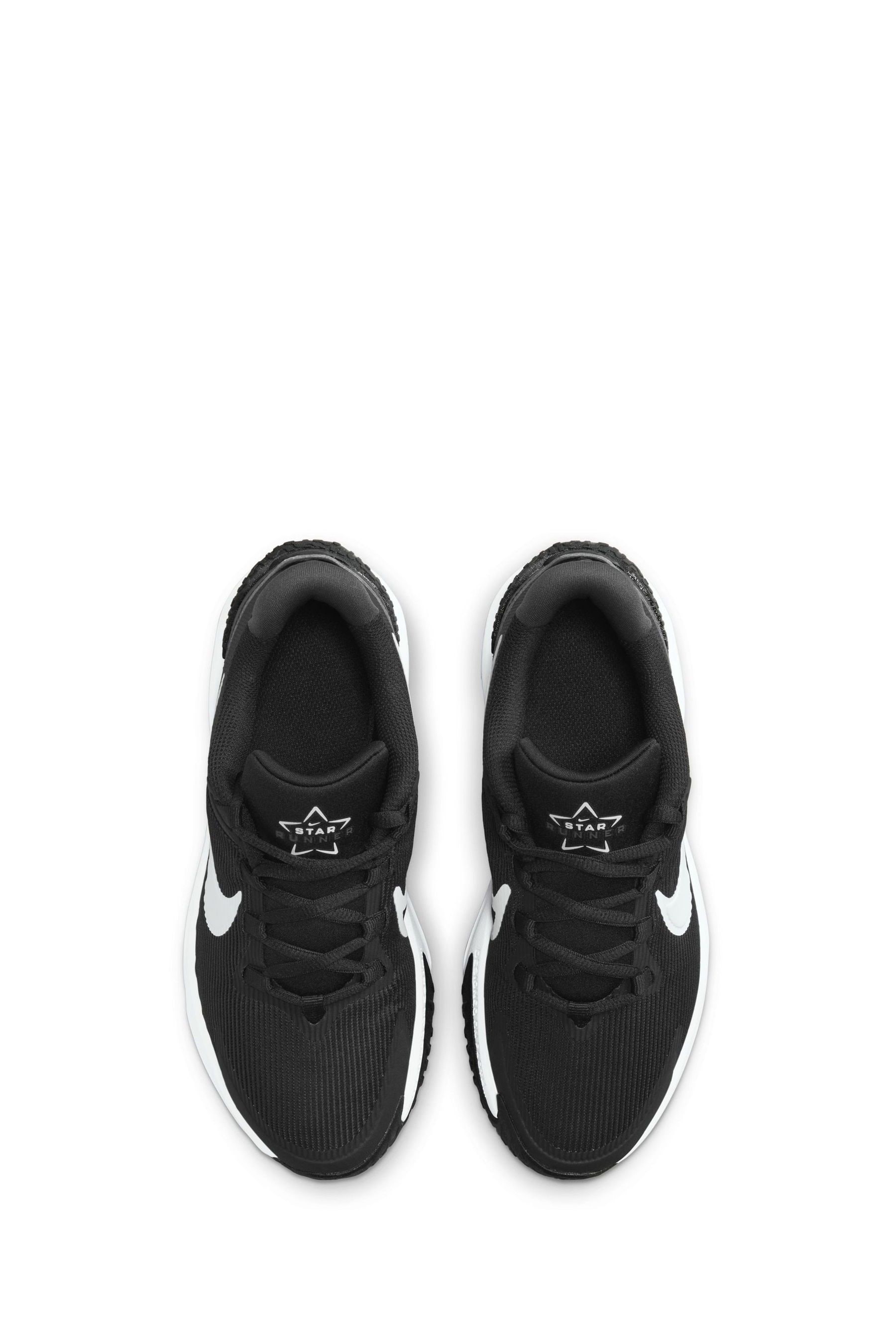 Nike Black White Youth Star Runner 4 Trainers